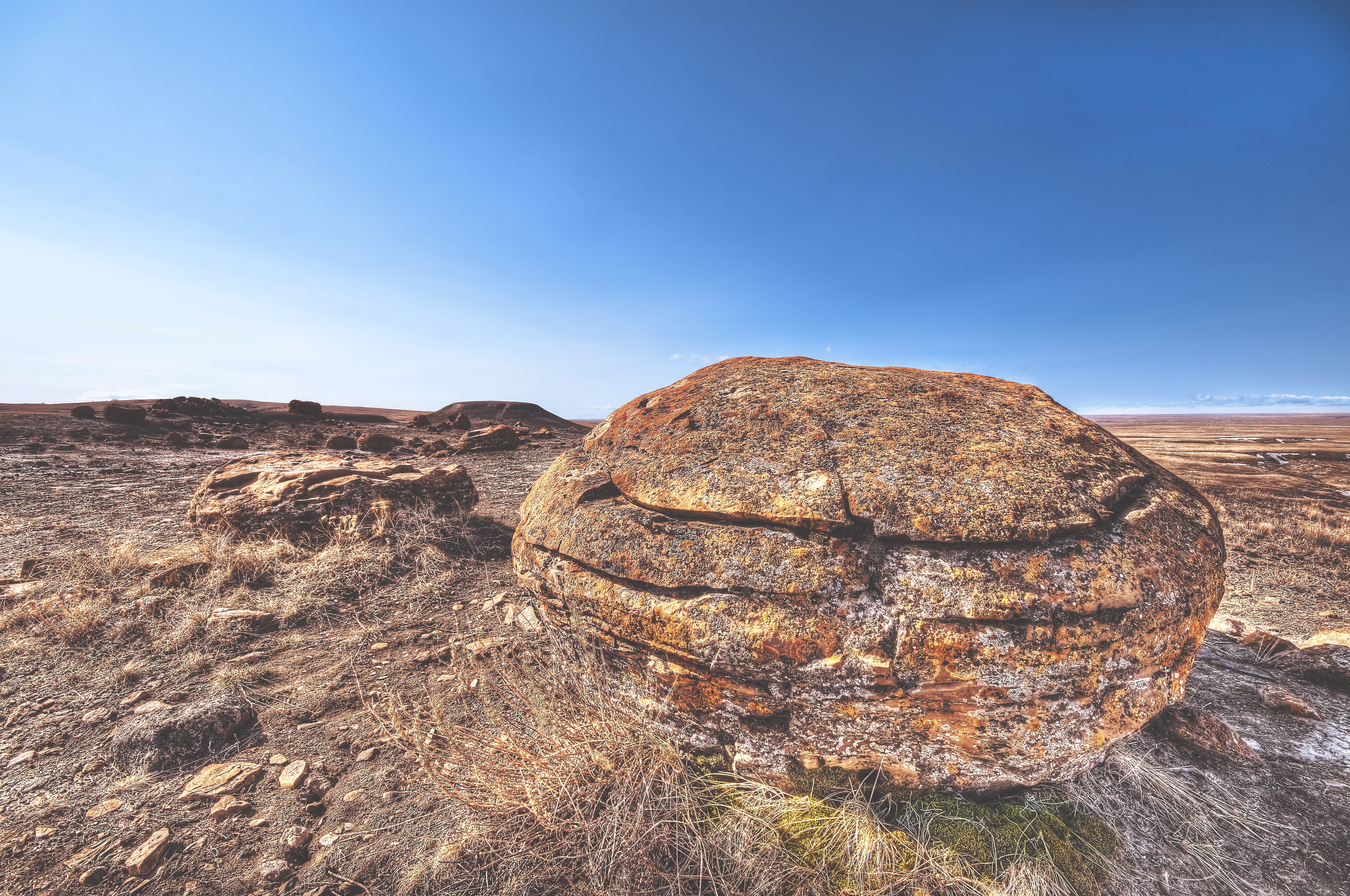 nature, rock - object, national, material, no people, grass, desert, boulder, geology, red, tranquility, outdoors, round, clear sky, 4K, scenics - nature, HD Wallpaper