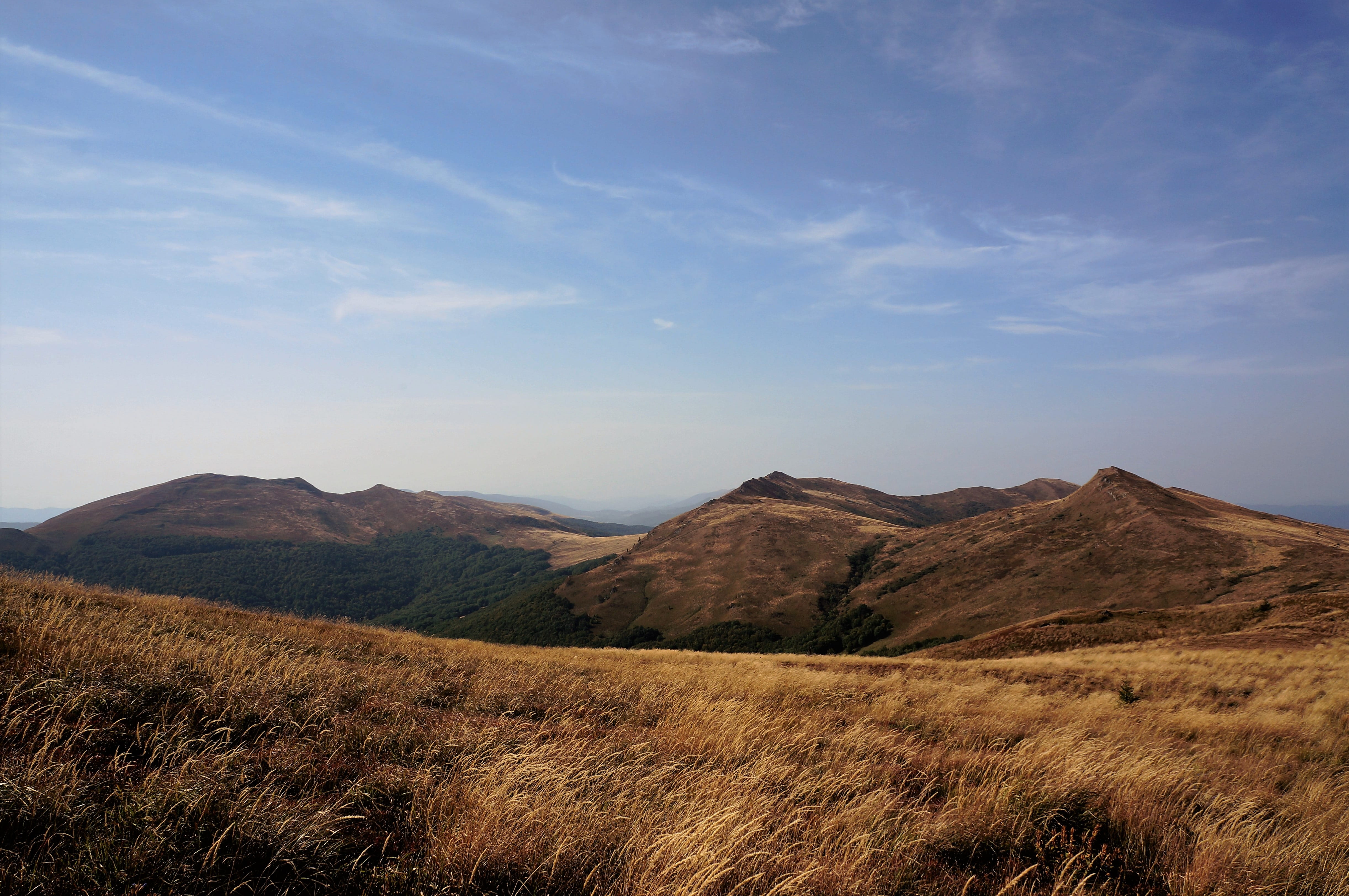 scenics, wispy, sky, Bieszczady, nature, no people, outdoors, tranquil scene, autumn, non-urban scene, 4K, cloud - sky, landscape, rolling landscape, tranquility, HD Wallpaper