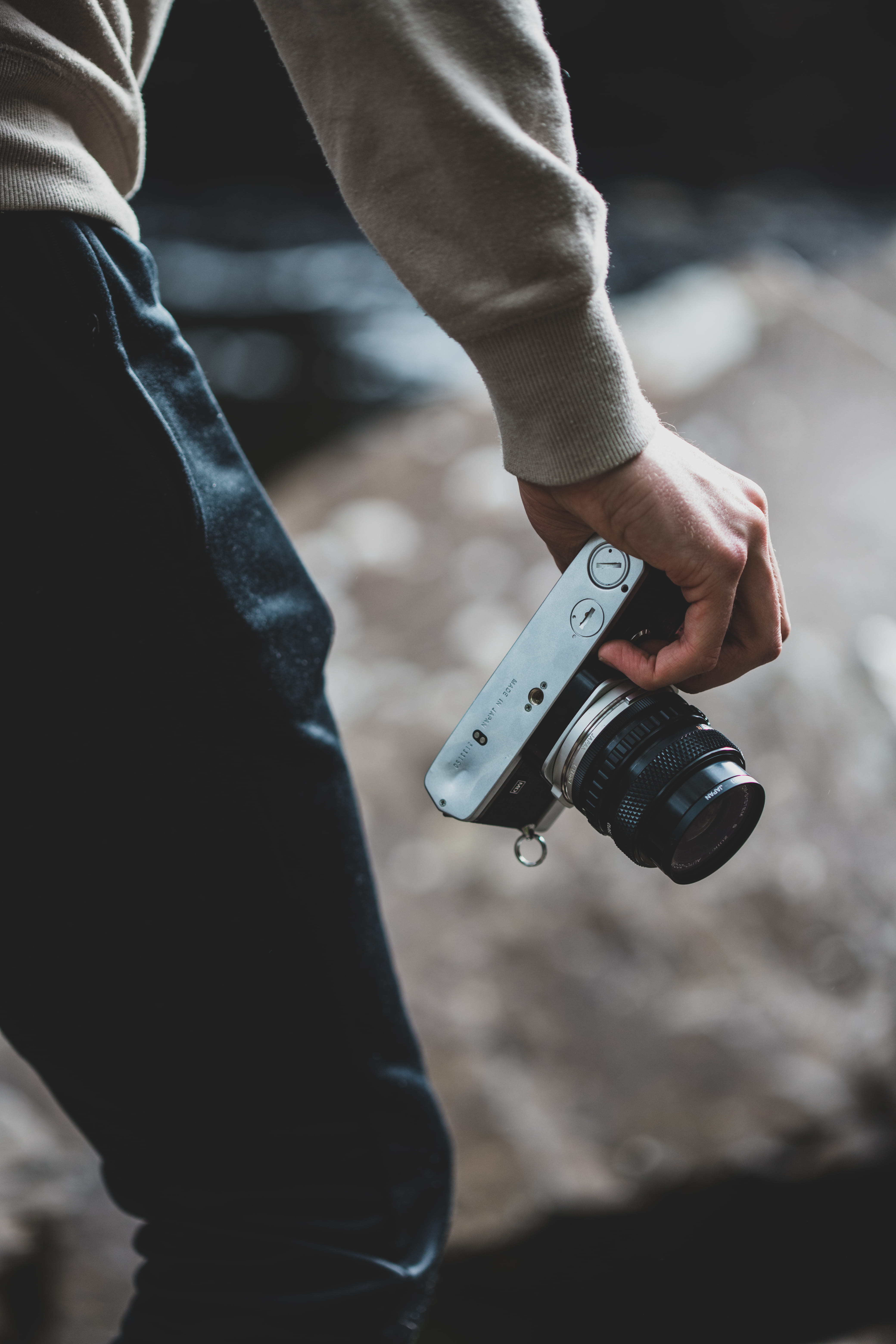 outdoors, focus on foreground, lifestyles, explore, leisure activity, film camera, gray, olympu, human body part, vintage, finger, day, camrea, midsection, Phone HD Wallpaper
