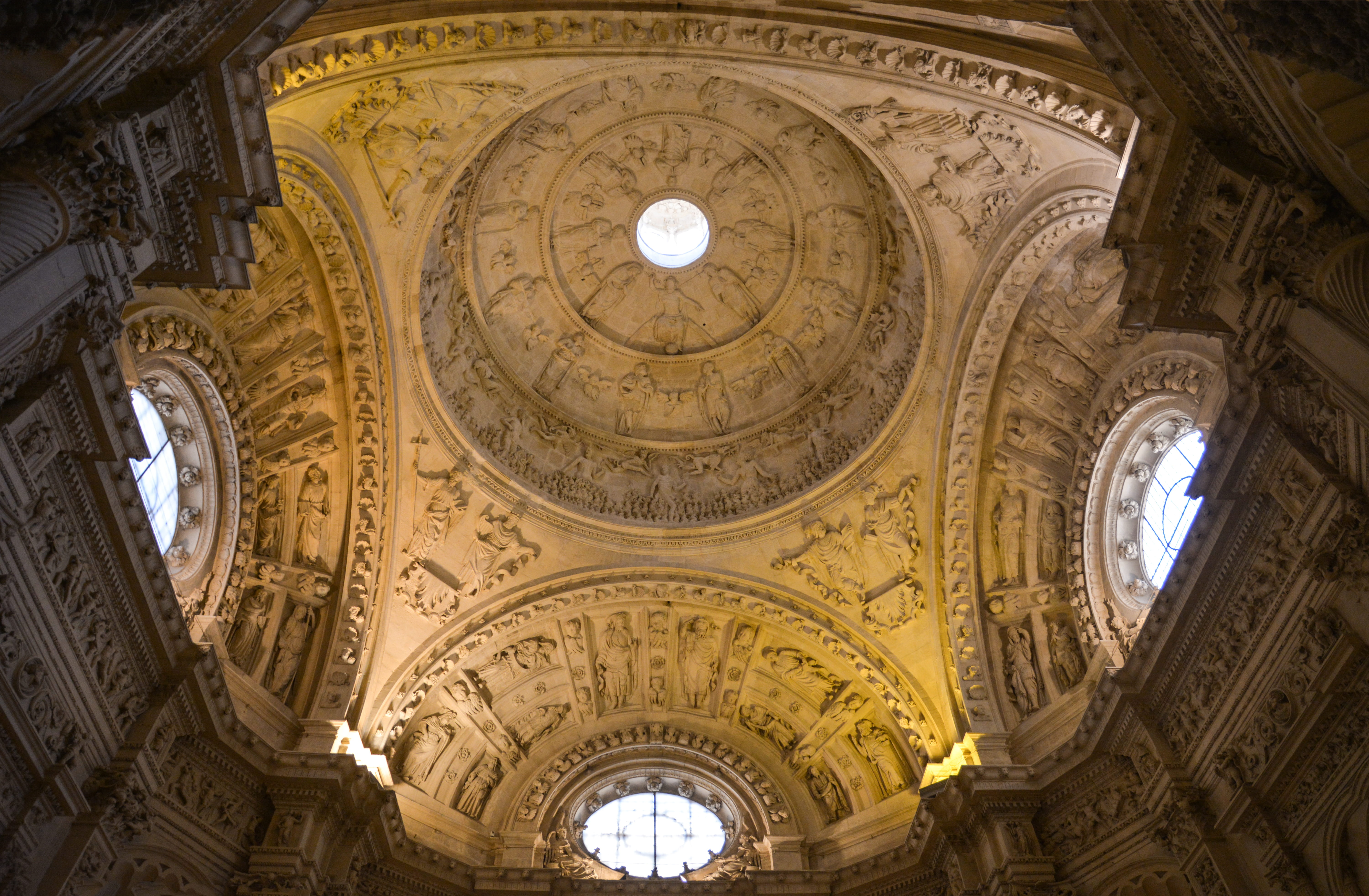 5K, catedral de sevilla, architectural column, spain, arch, religion, art and craft, directly below, design, españa, mural, cathedral, ornate, sevilla, HD Wallpaper