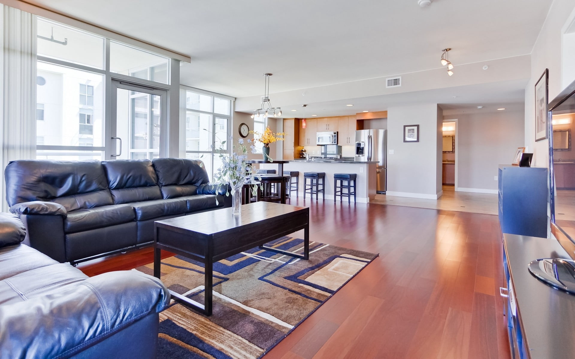 built structure, mansion, home, parquet Floor, rectangular, table, chair, interior, electric Lamp, house, wide, brown, elegance, lifestyles, bathroom, chandelier, HD Wallpaper