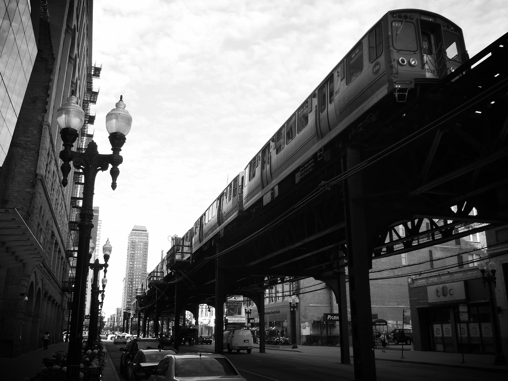 train, buildings, cityscape, bw, bridge, hd, 1080P, street, HD Wallpaper