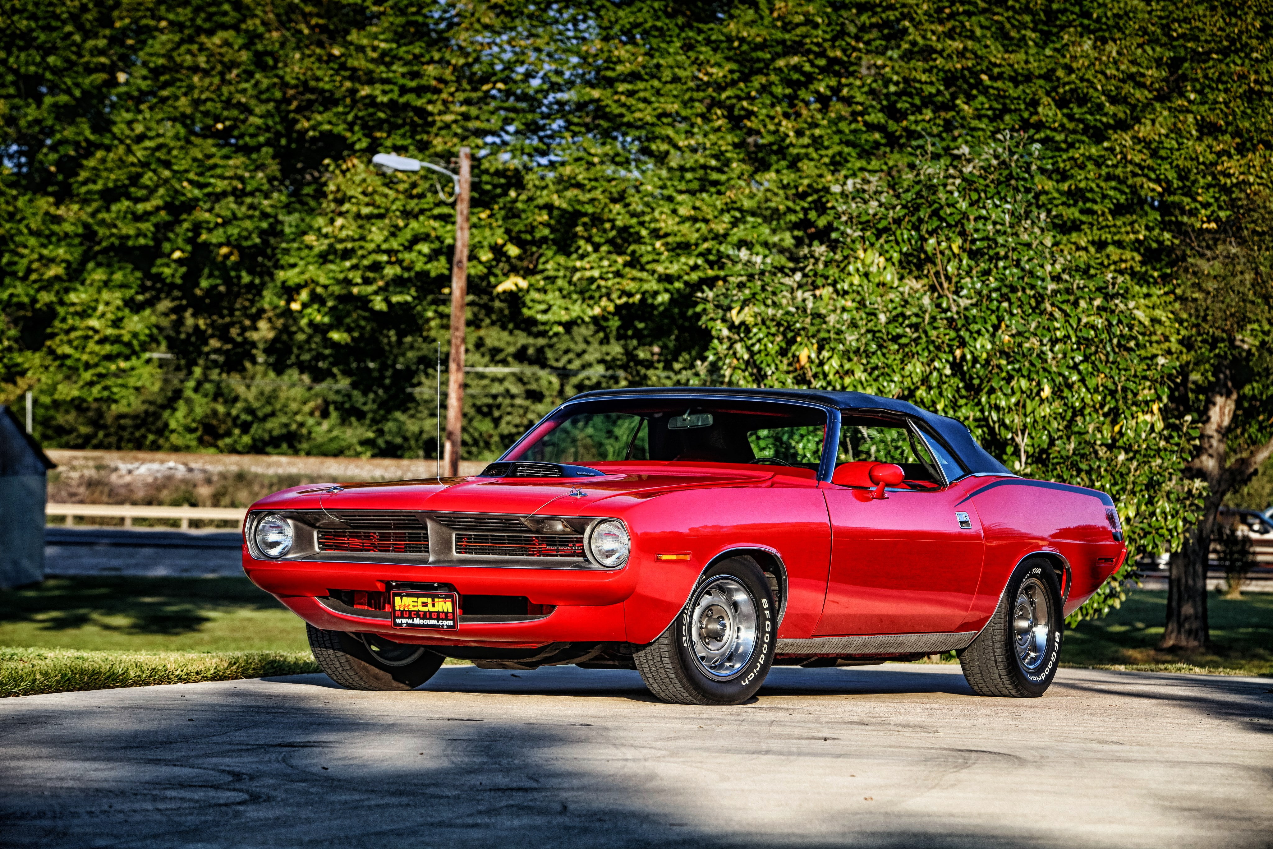 motor vehicle, no people, vintage car, 4K, plymouth barracuda, city, retro styled, outdoors, nature, day, road, transportation, plant, red, growth, vintage, HD Wallpaper