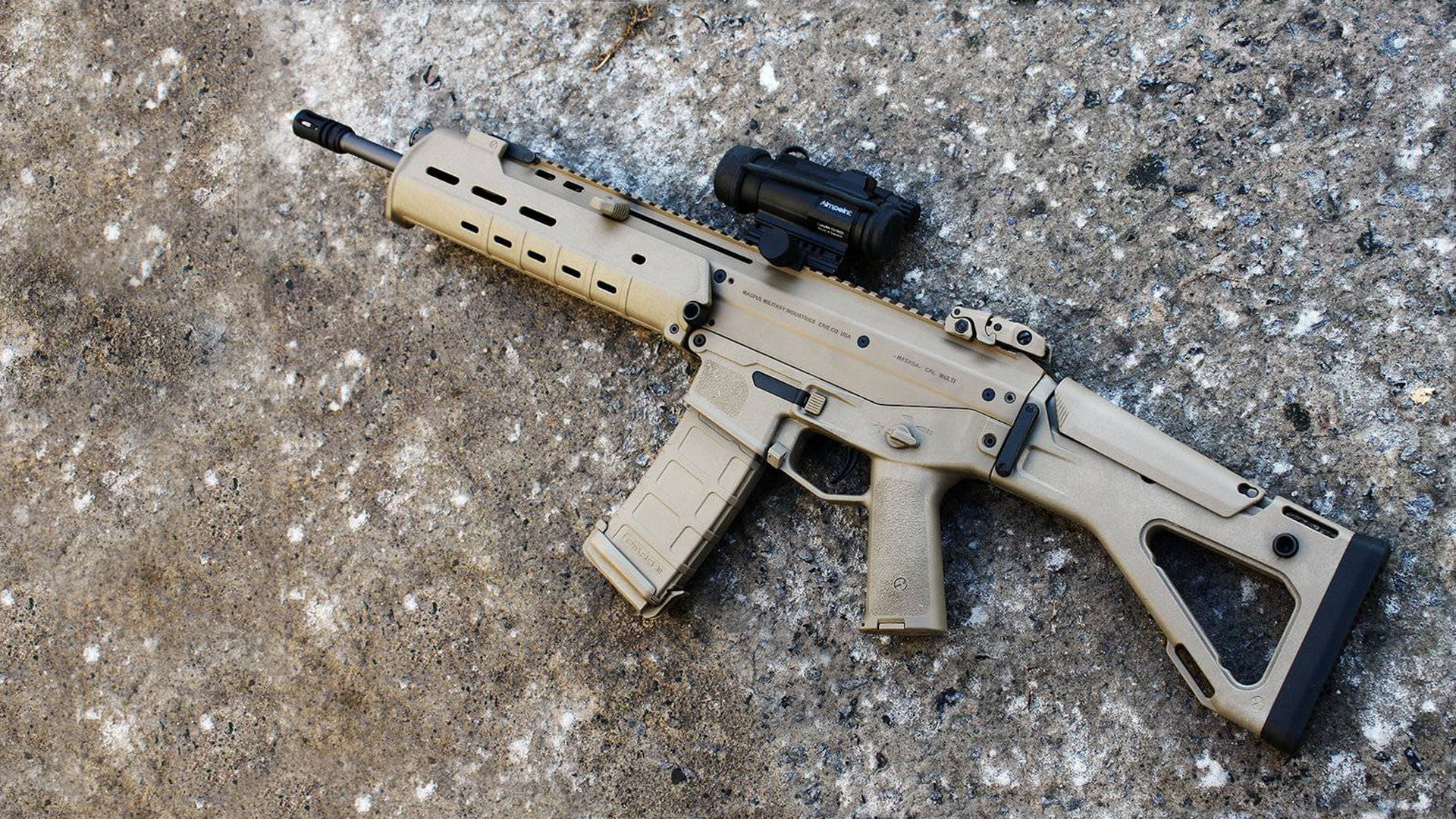 military, outdoors, 1080P, machine, communication, no people, wood - material, magpul, violence, black, single object, solid, high angle view, still life, HD Wallpaper