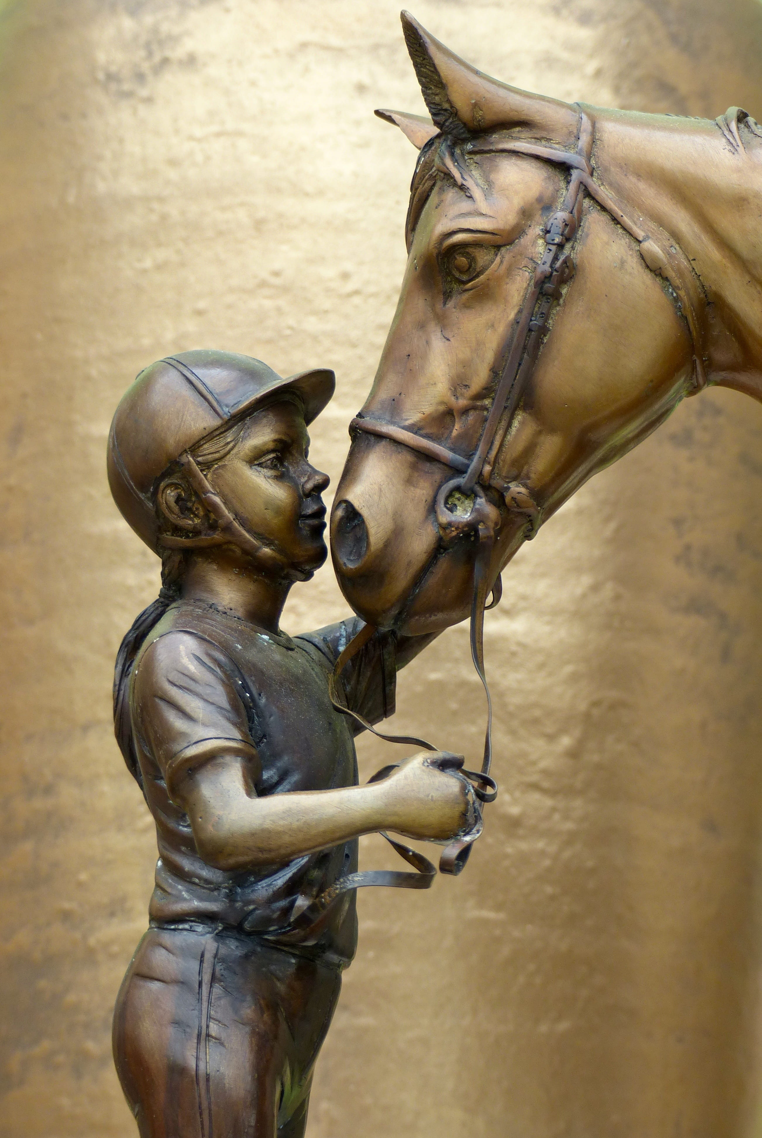 creativity, day, close-up, no people, pets, sculpture, Bronze, adult, vertebrate, 4K, bridle, Horse, herbivorous, group of animals, Horsewoman, mammal, Phone HD Wallpaper