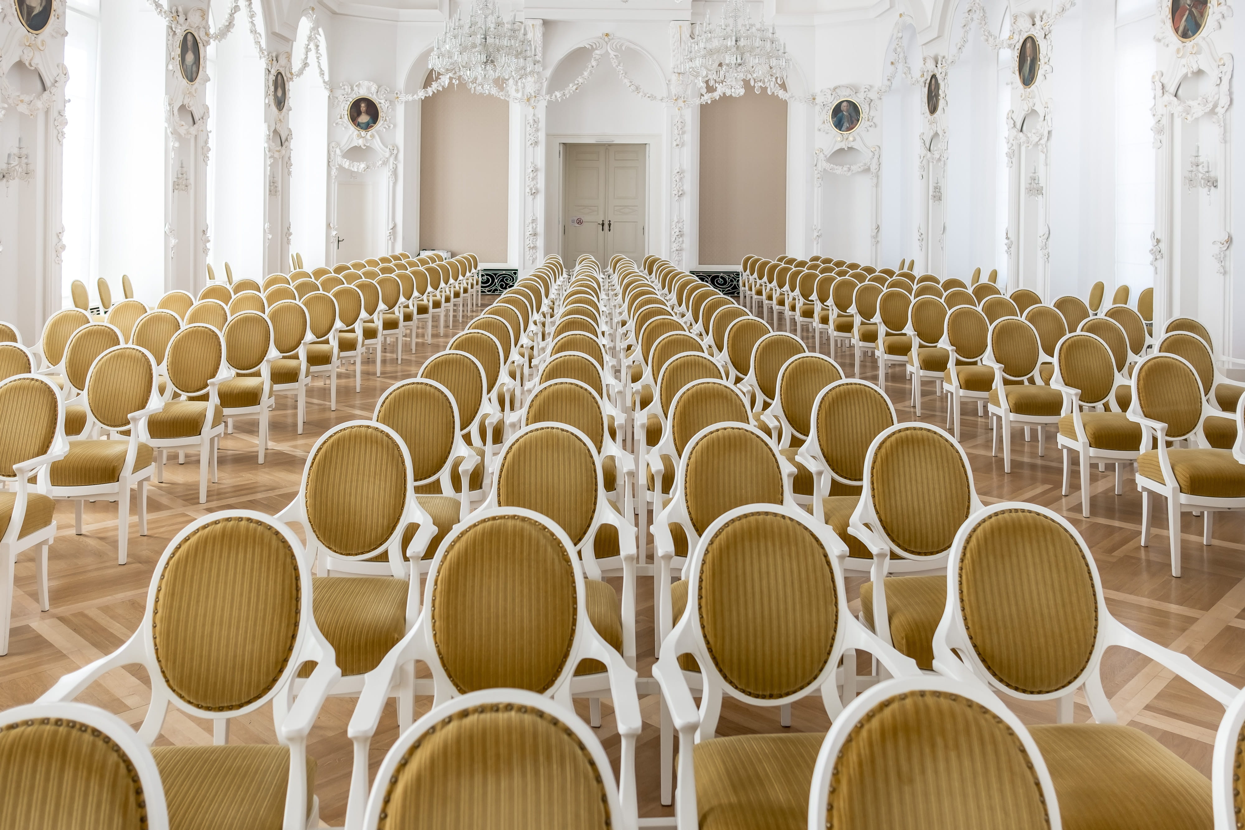presentation, concert, audience, event, elegance, religion, large group of objects, seats, row, in a row, history, room, stage, seat, indoors, hall, 4K, HD Wallpaper