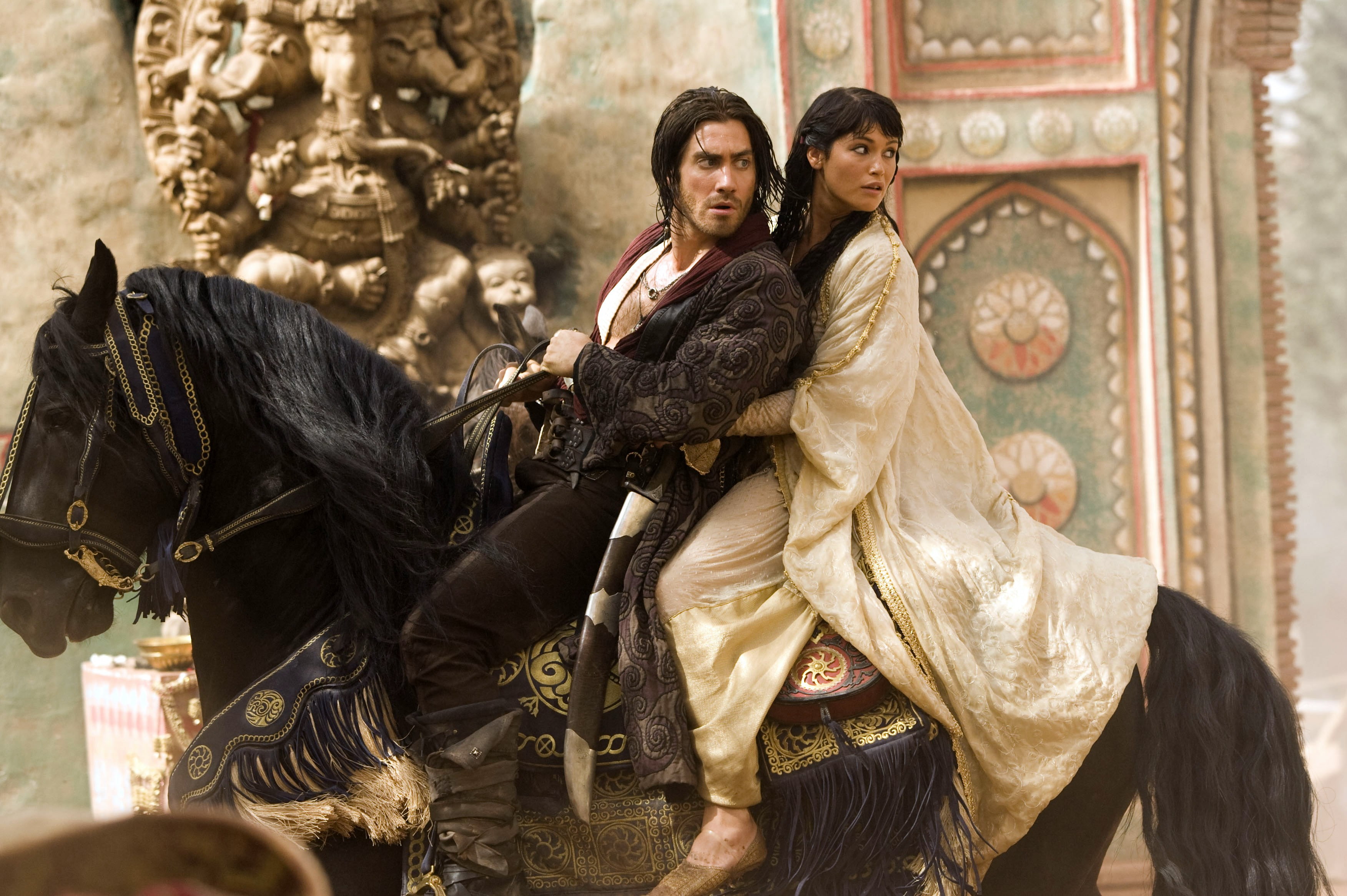 clothing, people, 2K, women, men, traditional clothing, togetherness, architecture, prince of persia the sands of time, adult, creativity, human representation, HD Wallpaper
