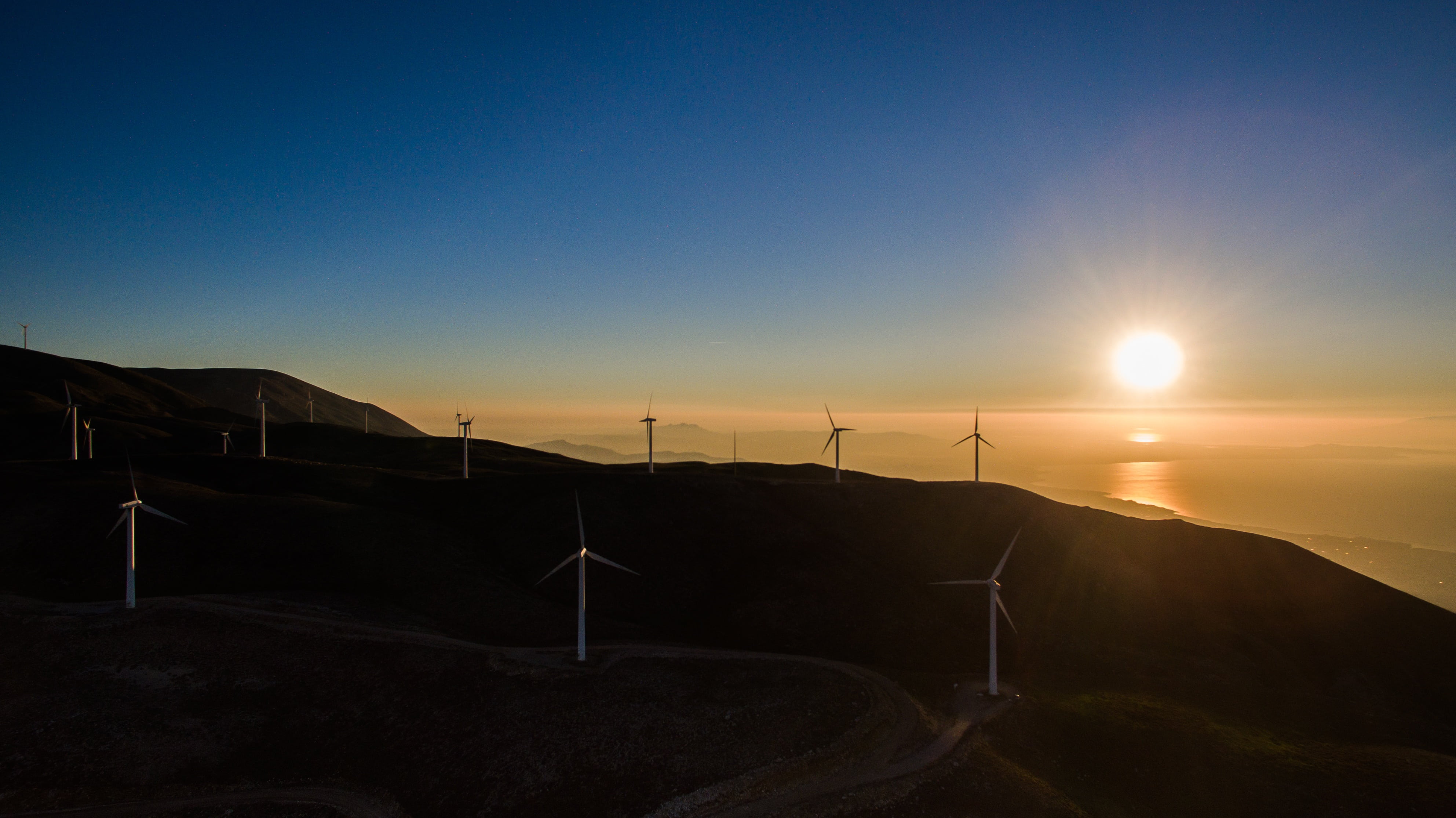 technology, scenics, no people, wind power, outdoors, alternative energy, lens flare, mountain, sunset, tranquil scene, sustainable resources, 4K, environment, HD Wallpaper
