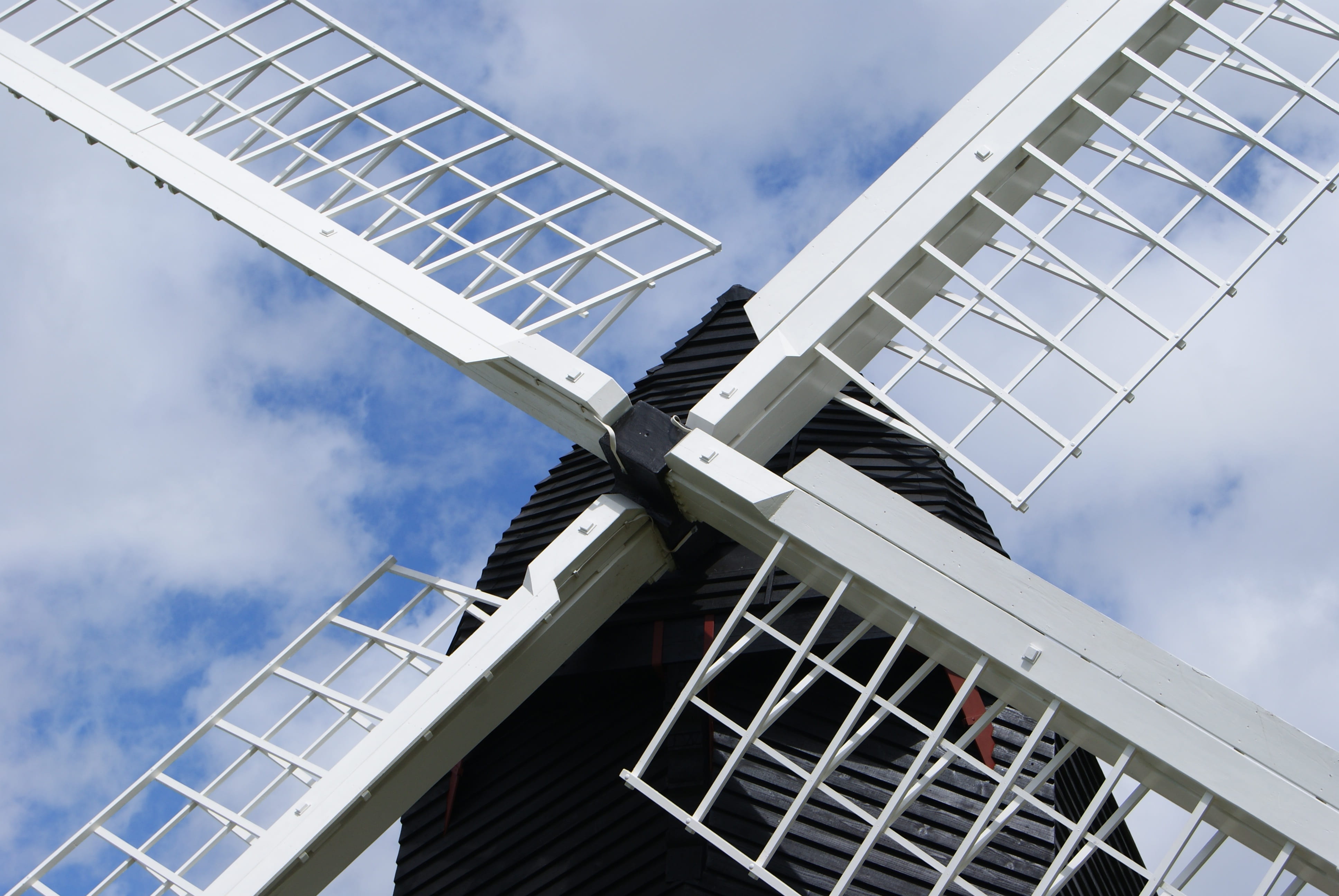 vintage, wind, sky, cloud, technology, modern, scenic, wooden, country, architecture, fuel and power generation, building, buckinghamshire, economy, built structure, HD Wallpaper