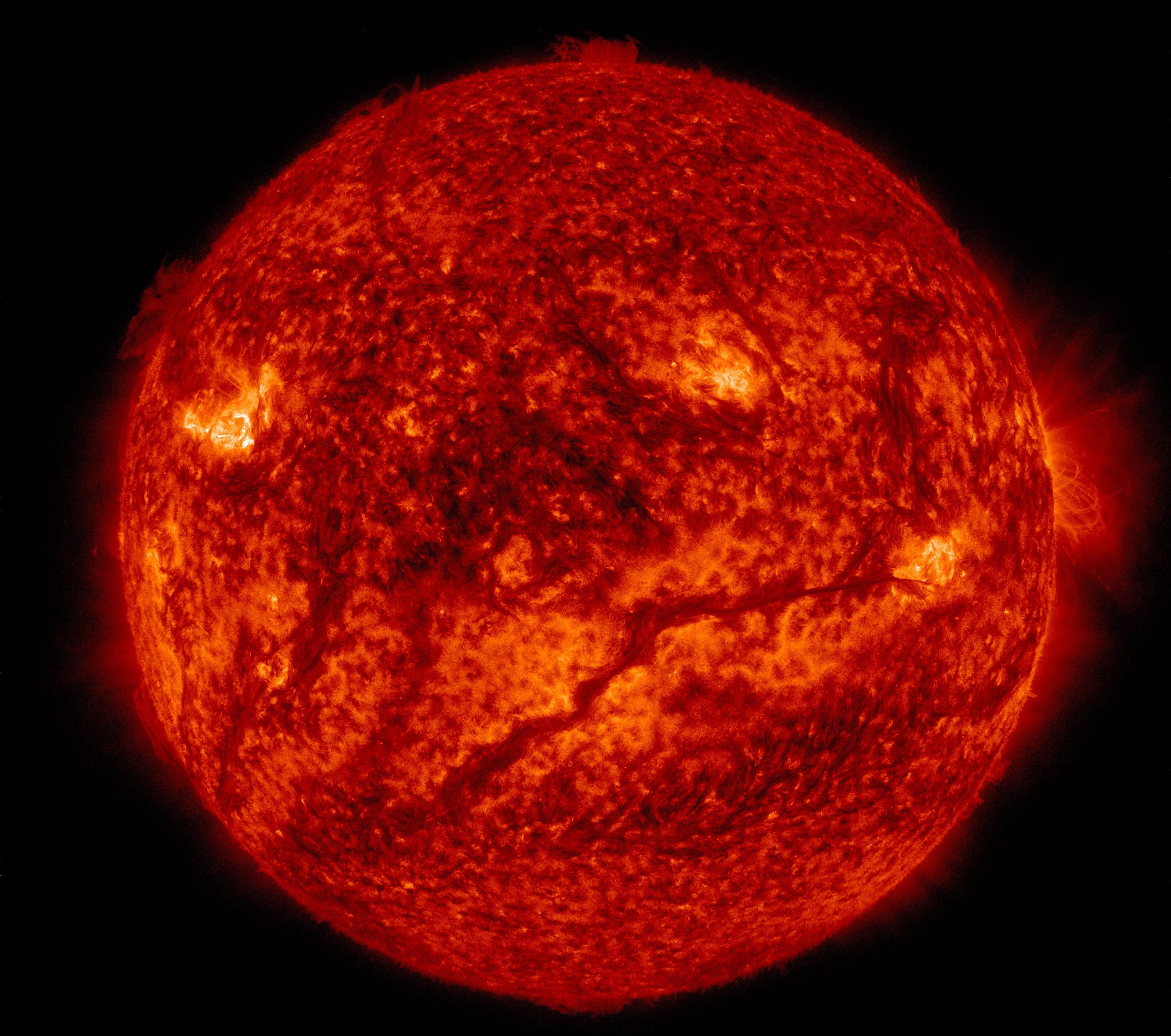 sun, shape, eruption, planet - space, red, no people, solar flare, fireball, burning, sky, corona, energy, solar system, atmosphere, activity, cosmos, space, HD Wallpaper