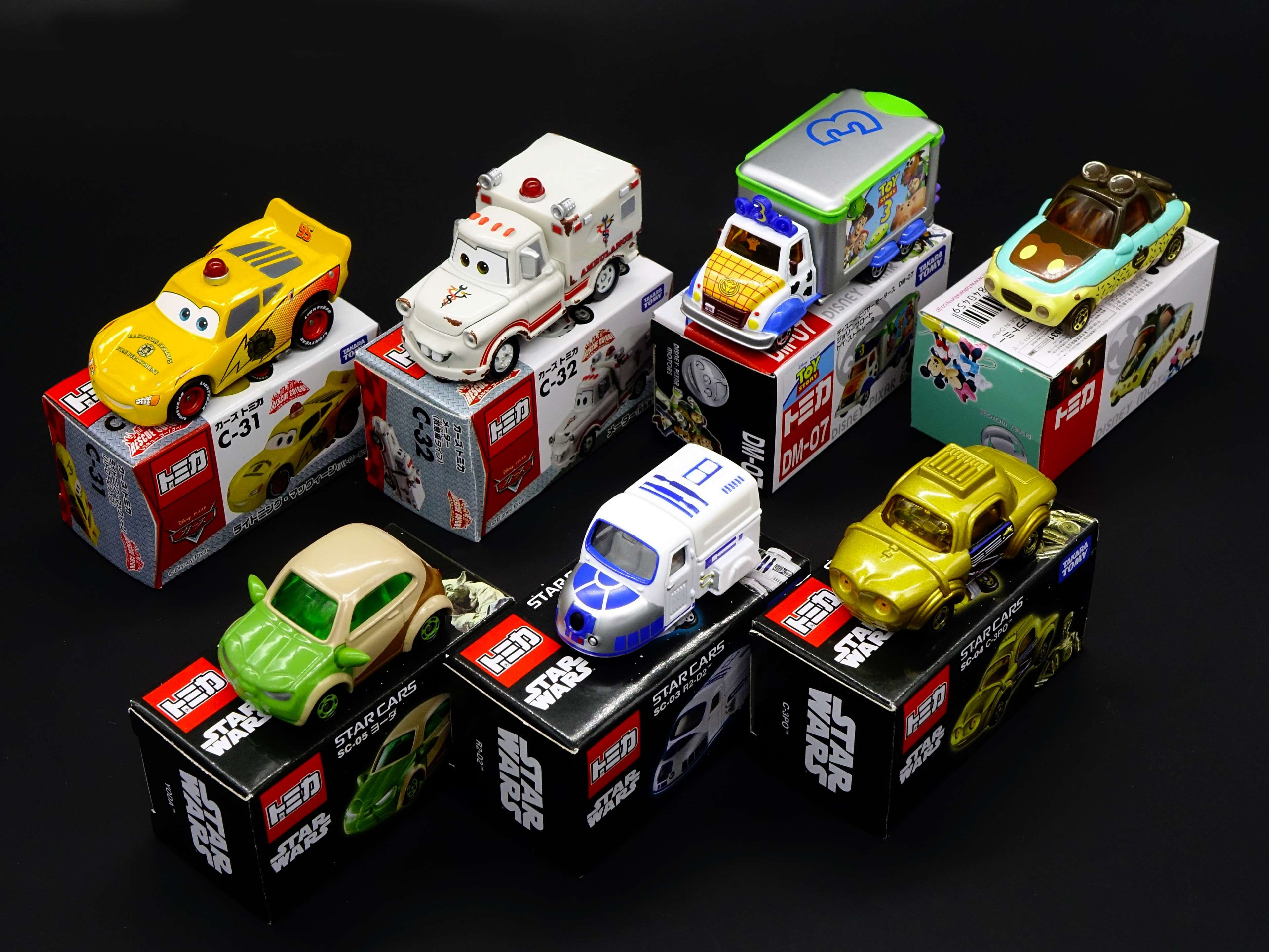 studio shot, still life, technology, large group of objects, collection, variation, multi colored, paper currency, leisure, finance, toy, no people, toy cars, HD Wallpaper