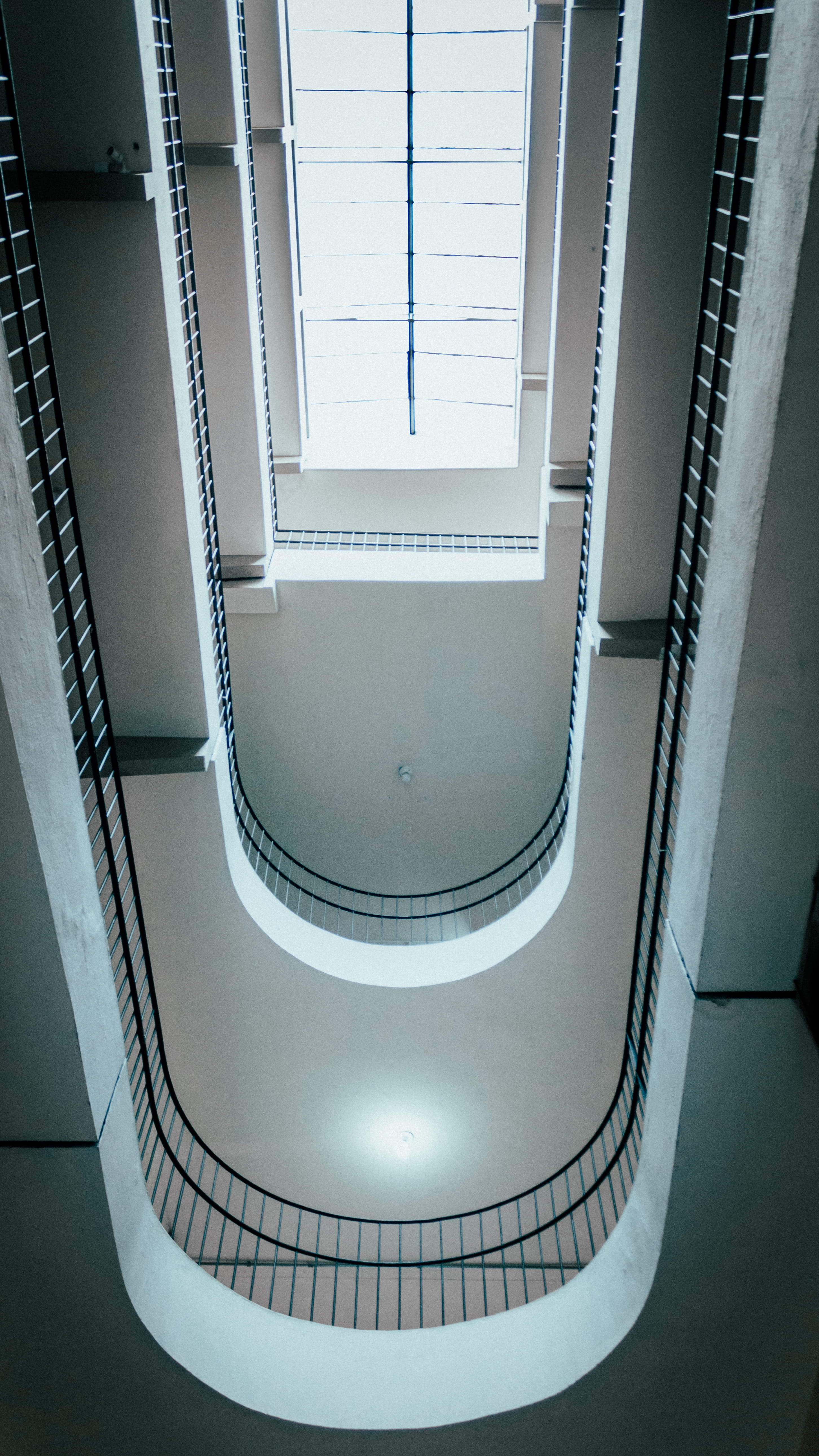 ceiling, architecture, low angle view, illuminated, outside, pattern, brasil, handrail, empty, directly below, no people, technology, metal, Phone HD Wallpaper