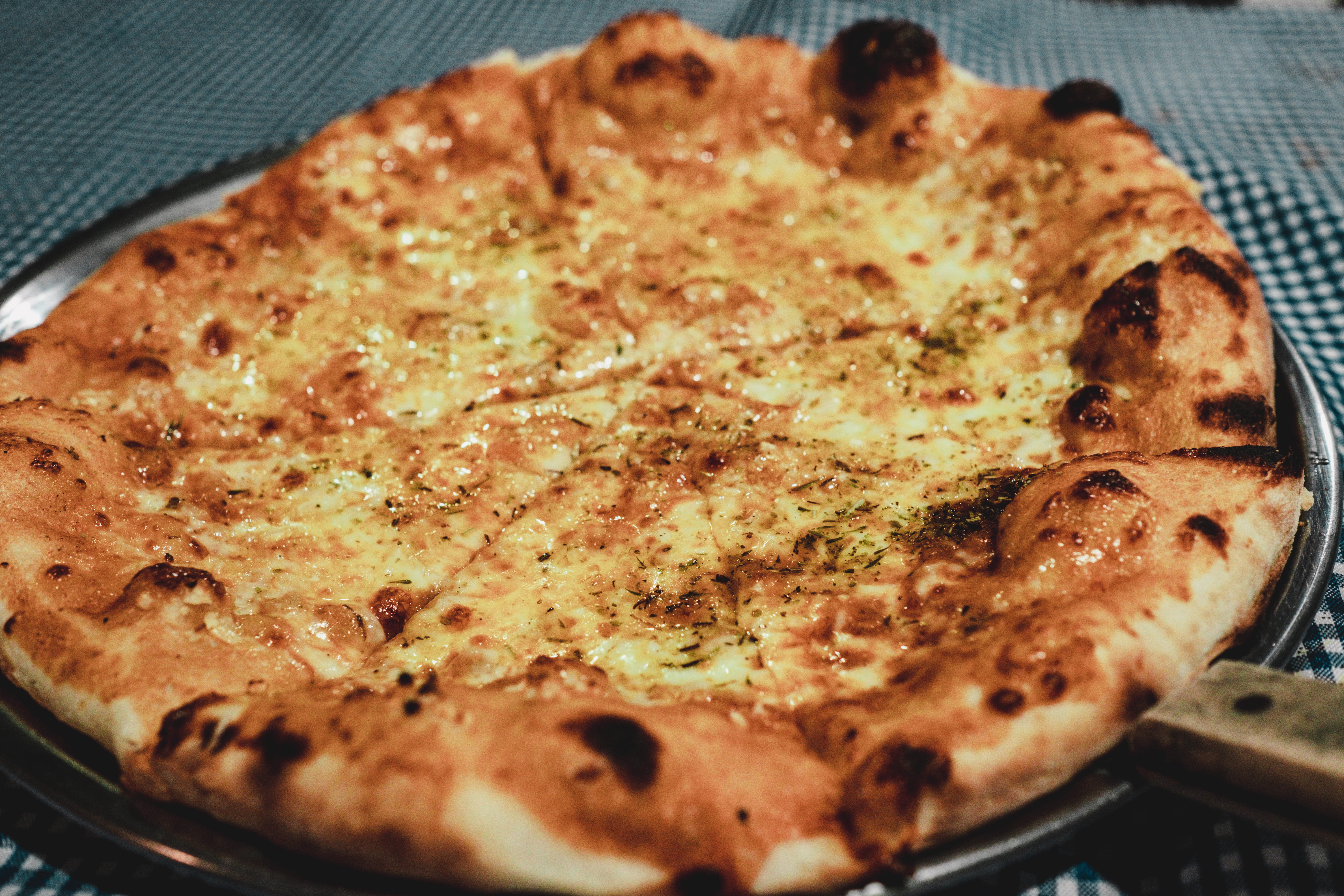 pie, platter, cheese, dessert, snack, pizza, brick oven pizza, high angle view, still life, dish, dairy product, food, food and drink, selective focus, HD Wallpaper