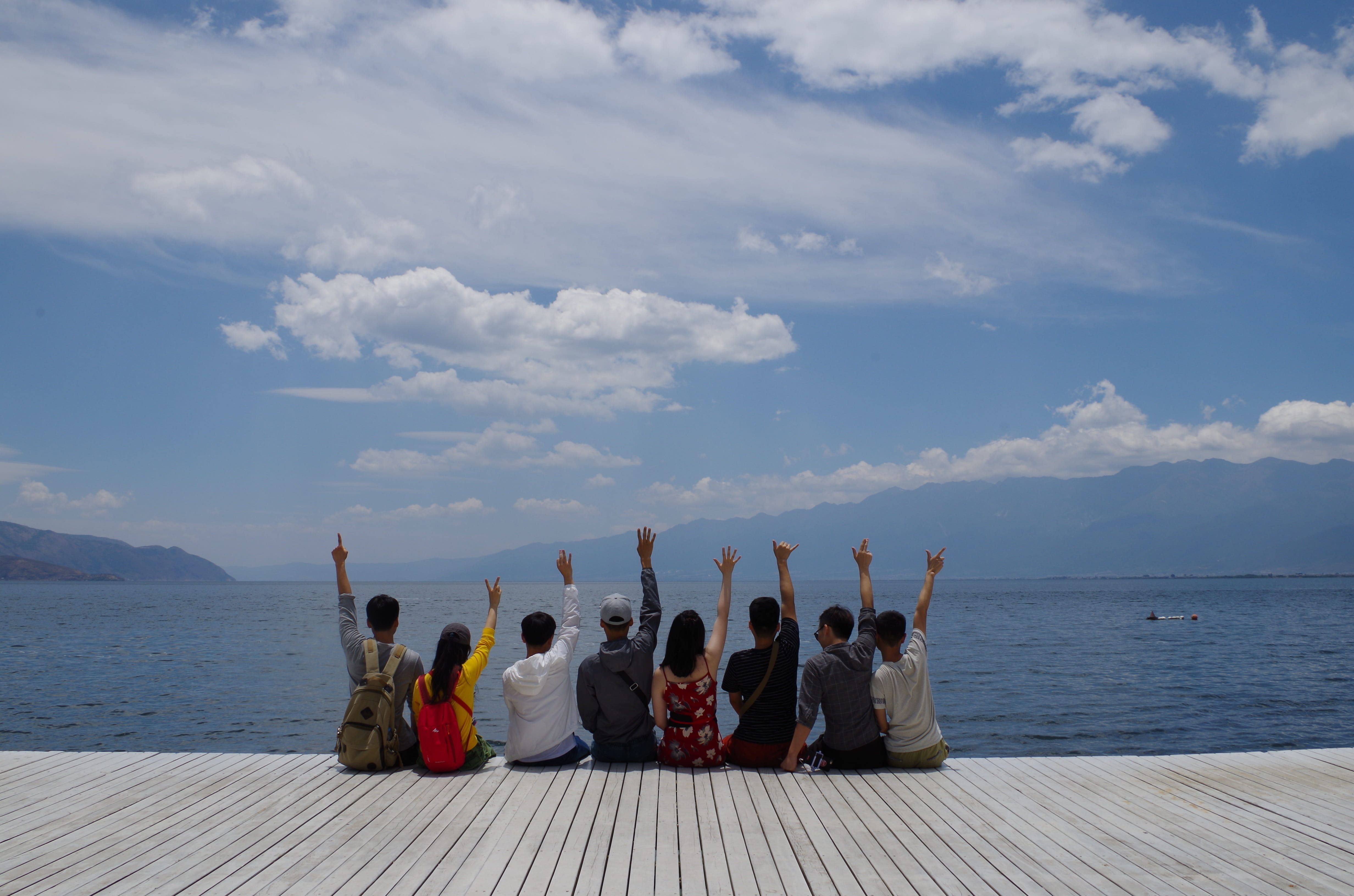 4K, sea, cloud - sky, group of people, lifestyles, rear view, water, day, the scenery, people, adult, friendship, spring flowers, small fresh, leisure activity, HD Wallpaper