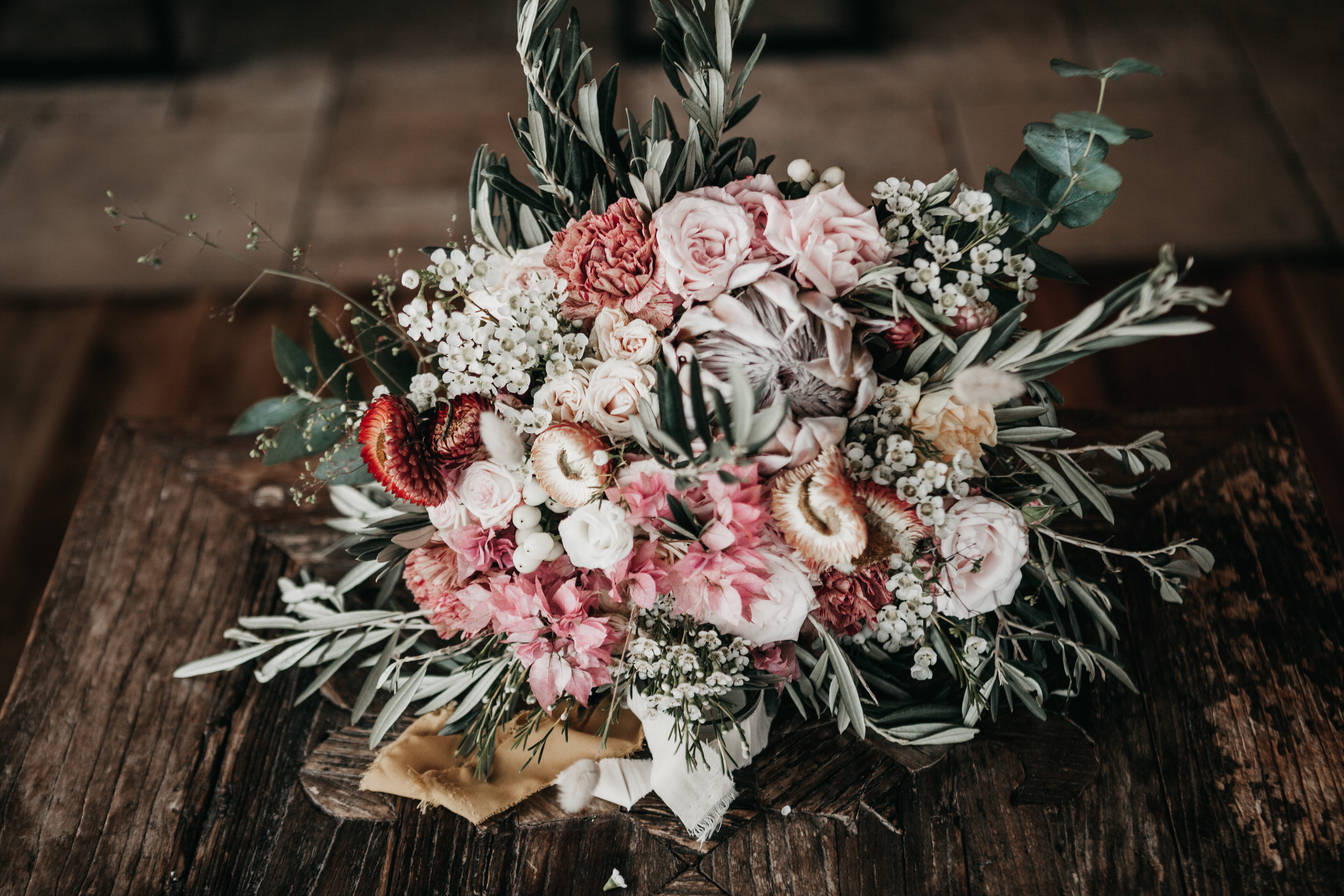 flower, marriage, bunch of flowers, decoration, pink, leaf, wood - material, wildlife, christmas, no people, flower arrangement, close-up, wedding, bouquet, HD Wallpaper