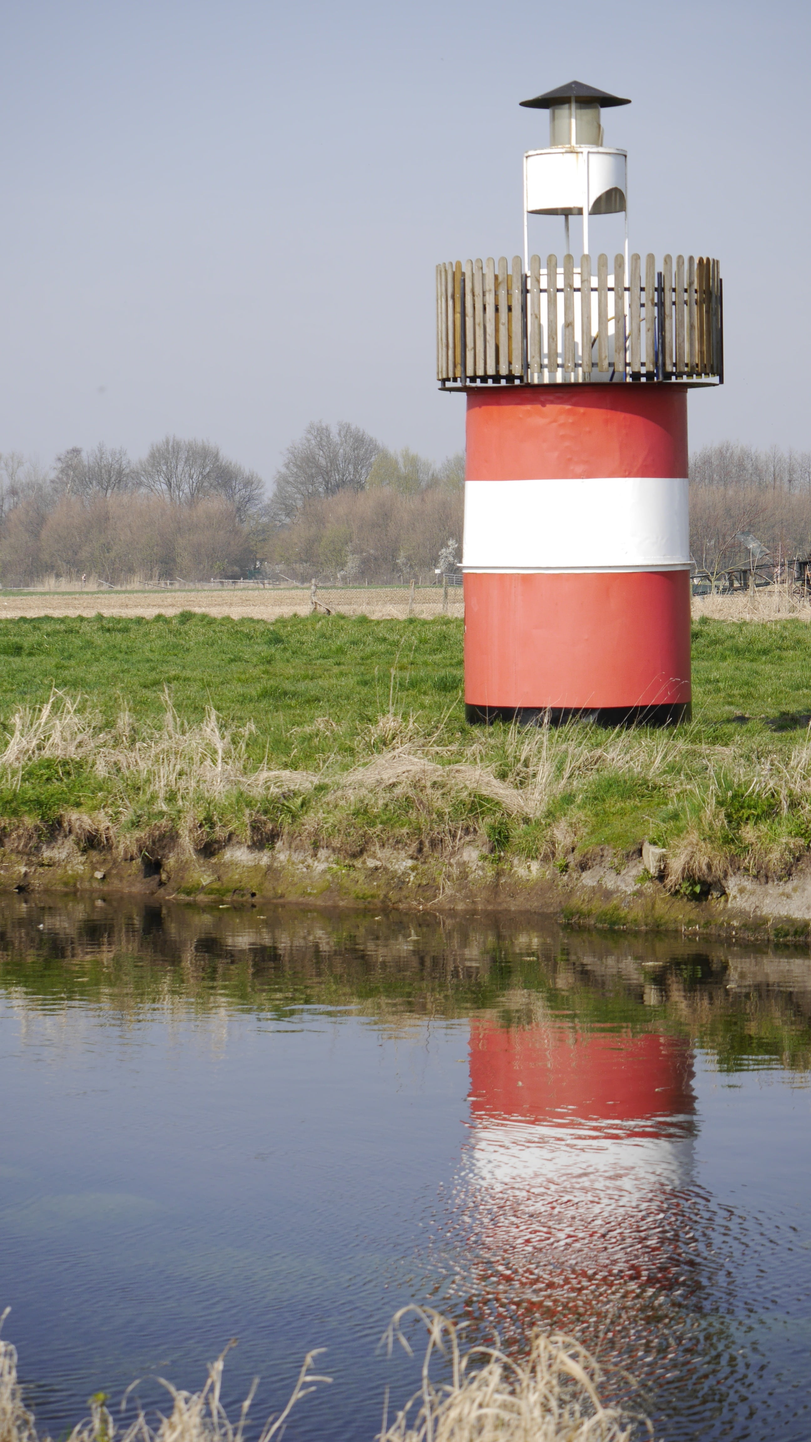 tree, plant, water, beautiful, architecture, field, roma table, 4K, land, no people, nature, lighthouse, lake, day, niers, building exterior, growth, built structure, Phone HD Wallpaper