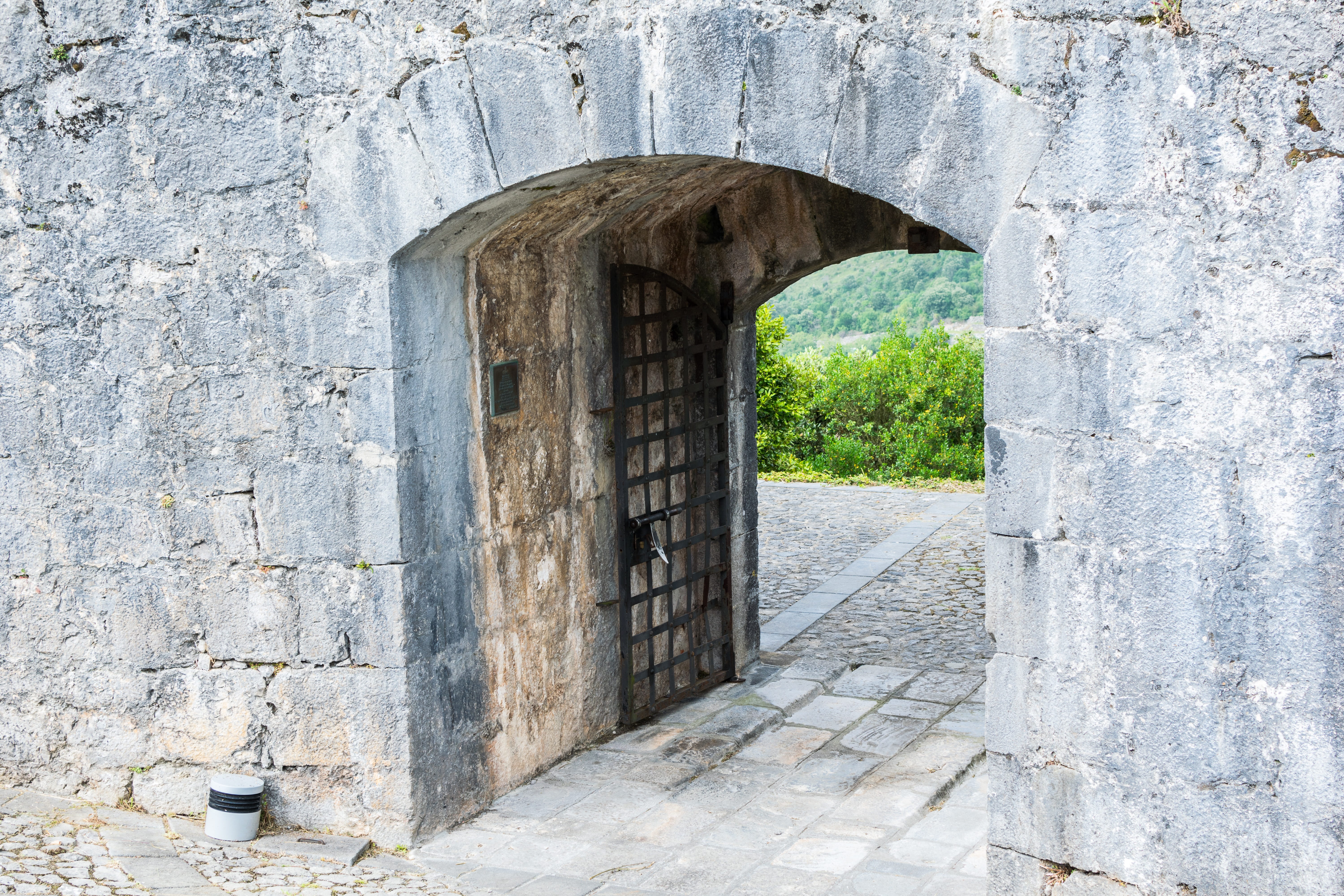 closed, arc, wall, door, architecture, stone wall, key, goal, stone, concrete, admission, wood, no people, security, outdoors, portal, castle, history, HD Wallpaper