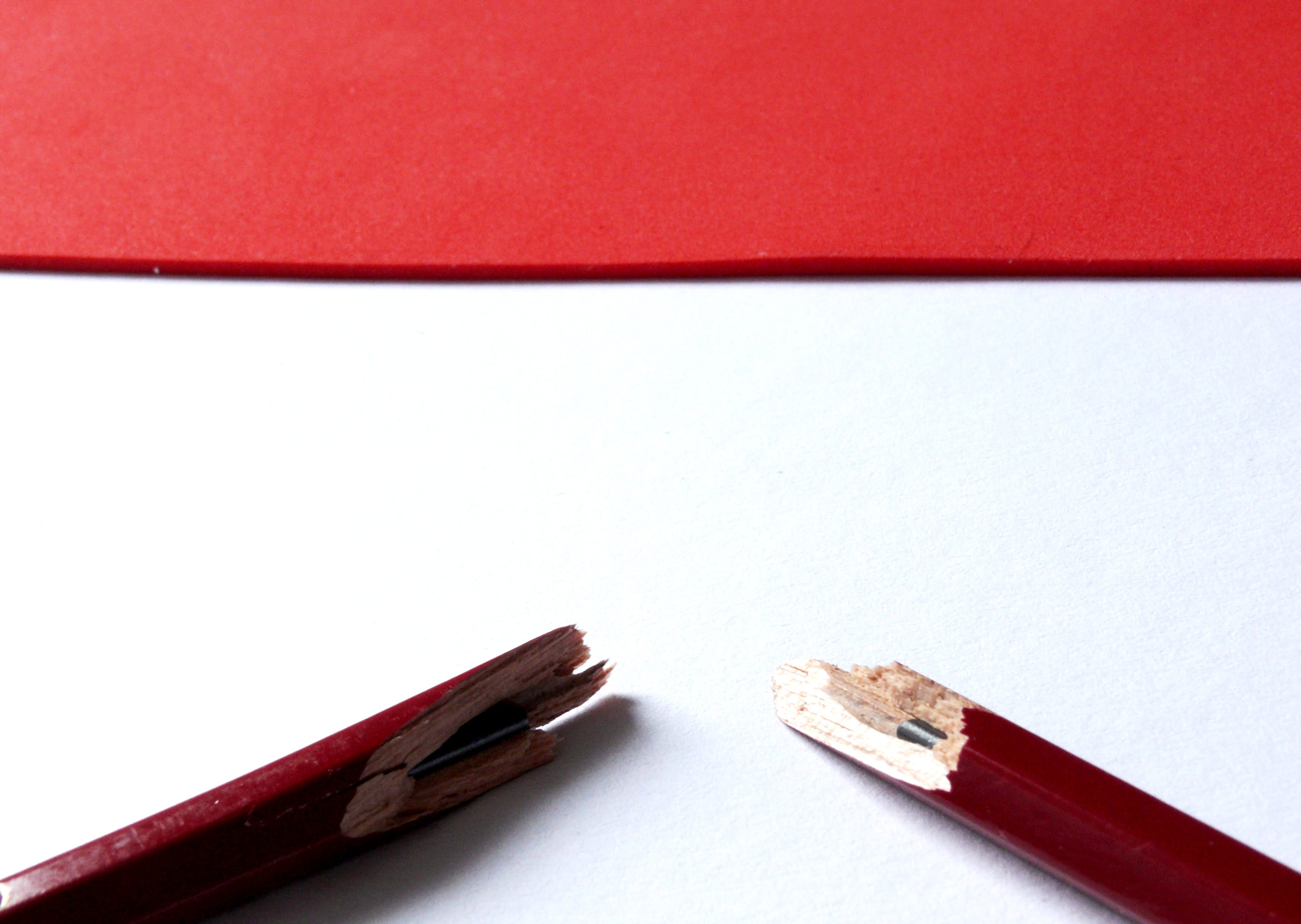 art and craft, stationery, copy space, office accessories, pen, no people, indoors, two objects, blank, mine, writing implement, simplicity, high angle view, HD Wallpaper