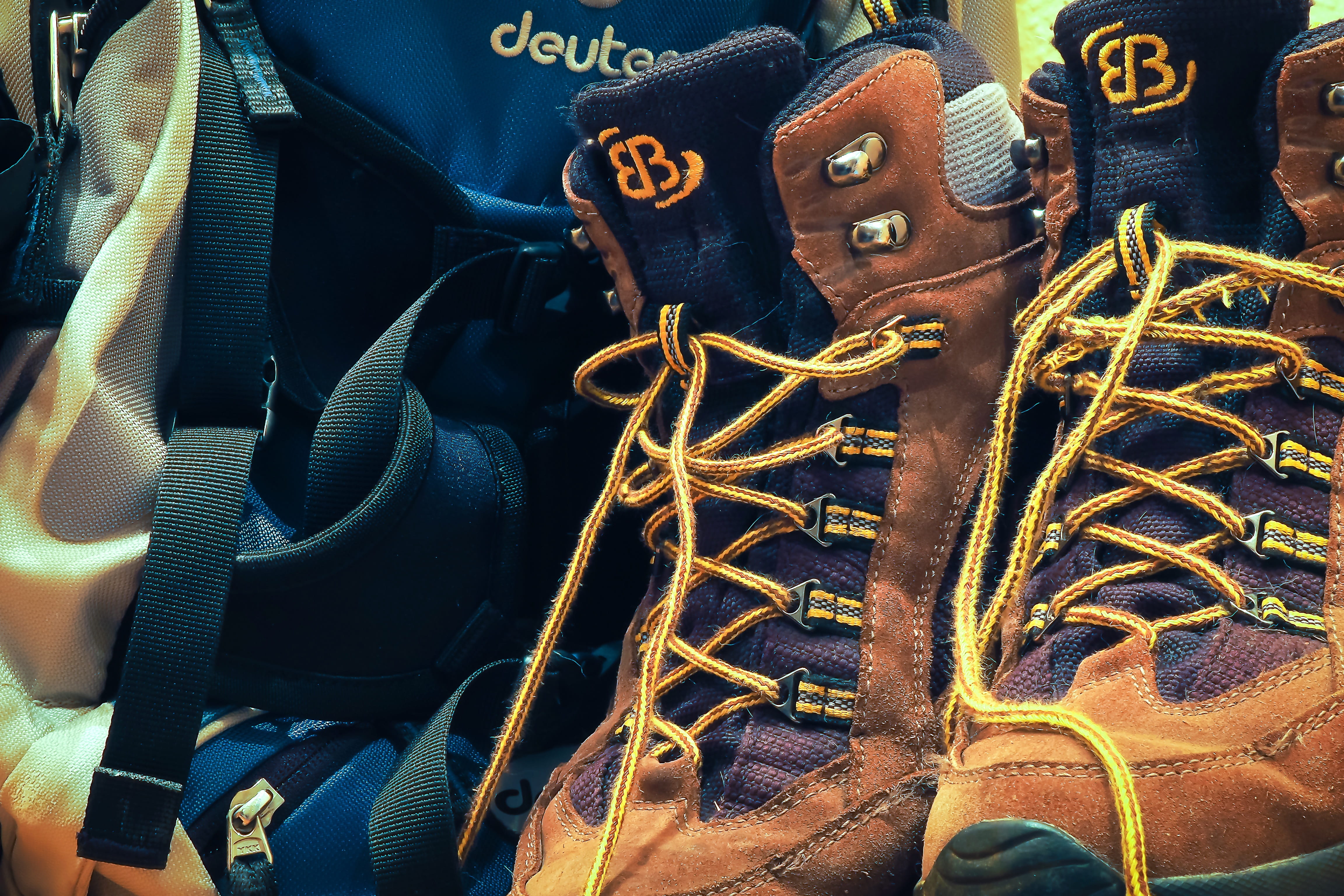 textile, variation, day, hiking, mountain hiking, hiking shoes, hike, 4K, vehicle interior, nature, outdoor, robust, still life, weatherproof, choice, HD Wallpaper