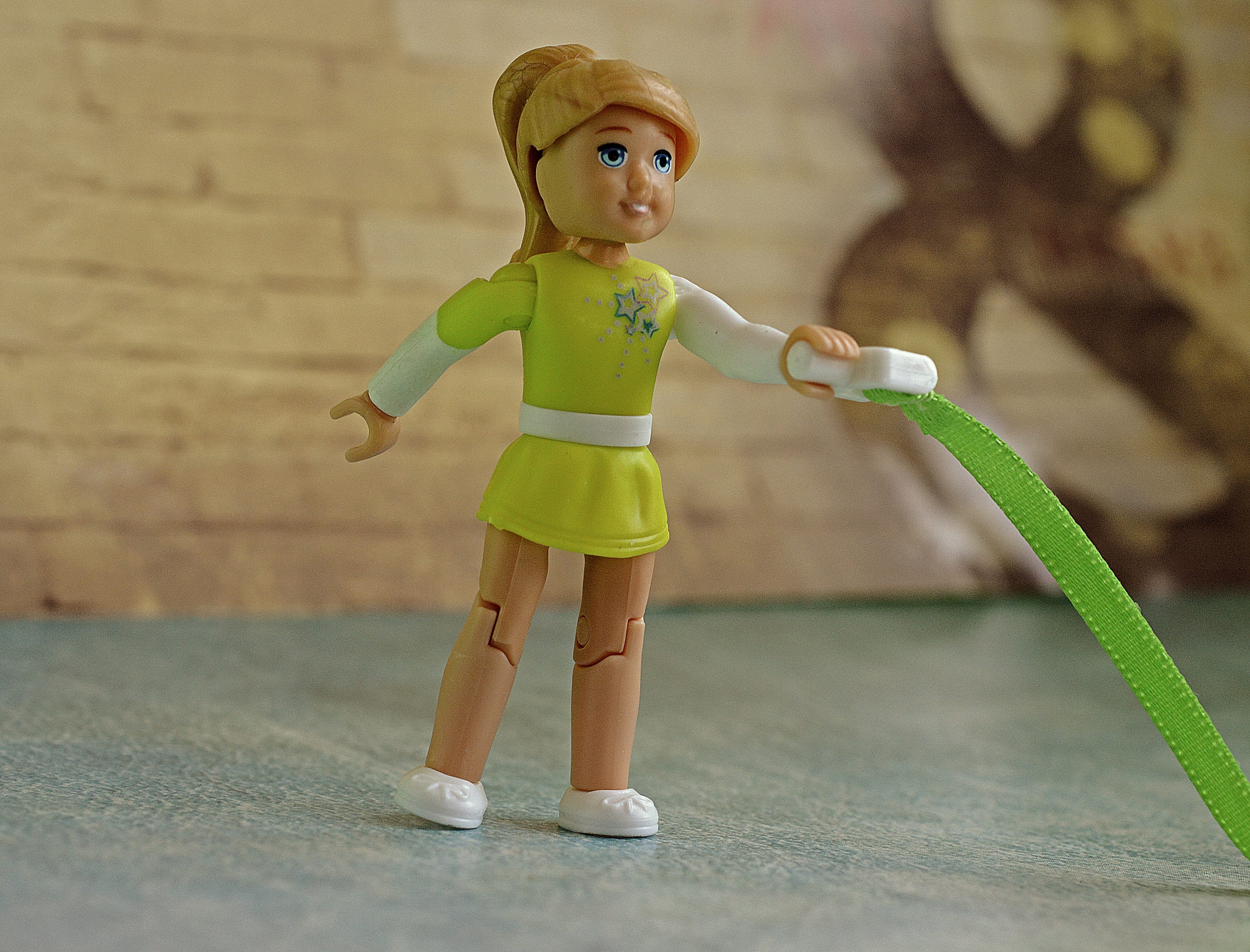creativity, green color, female, full length, childhood, human representation, playing, happiness, athletics, indoors, day, girl, front view, child, gymnastics, HD Wallpaper