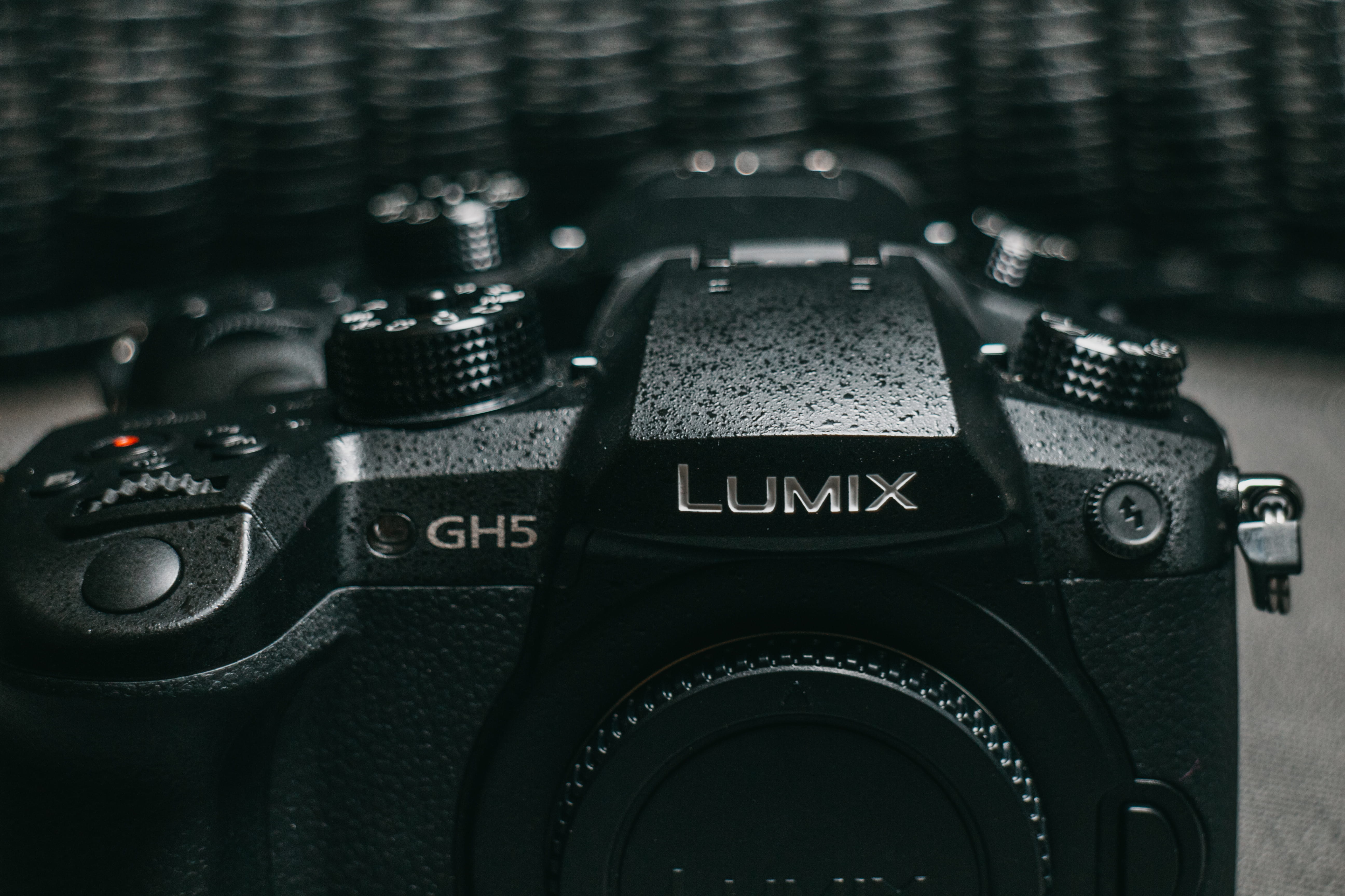 close-up, communication, digital camera, dslr, lumixgh4, lumix, control, v-log, panasonicgh5, black color, camerabody, western script, technology, selective focus, HD Wallpaper