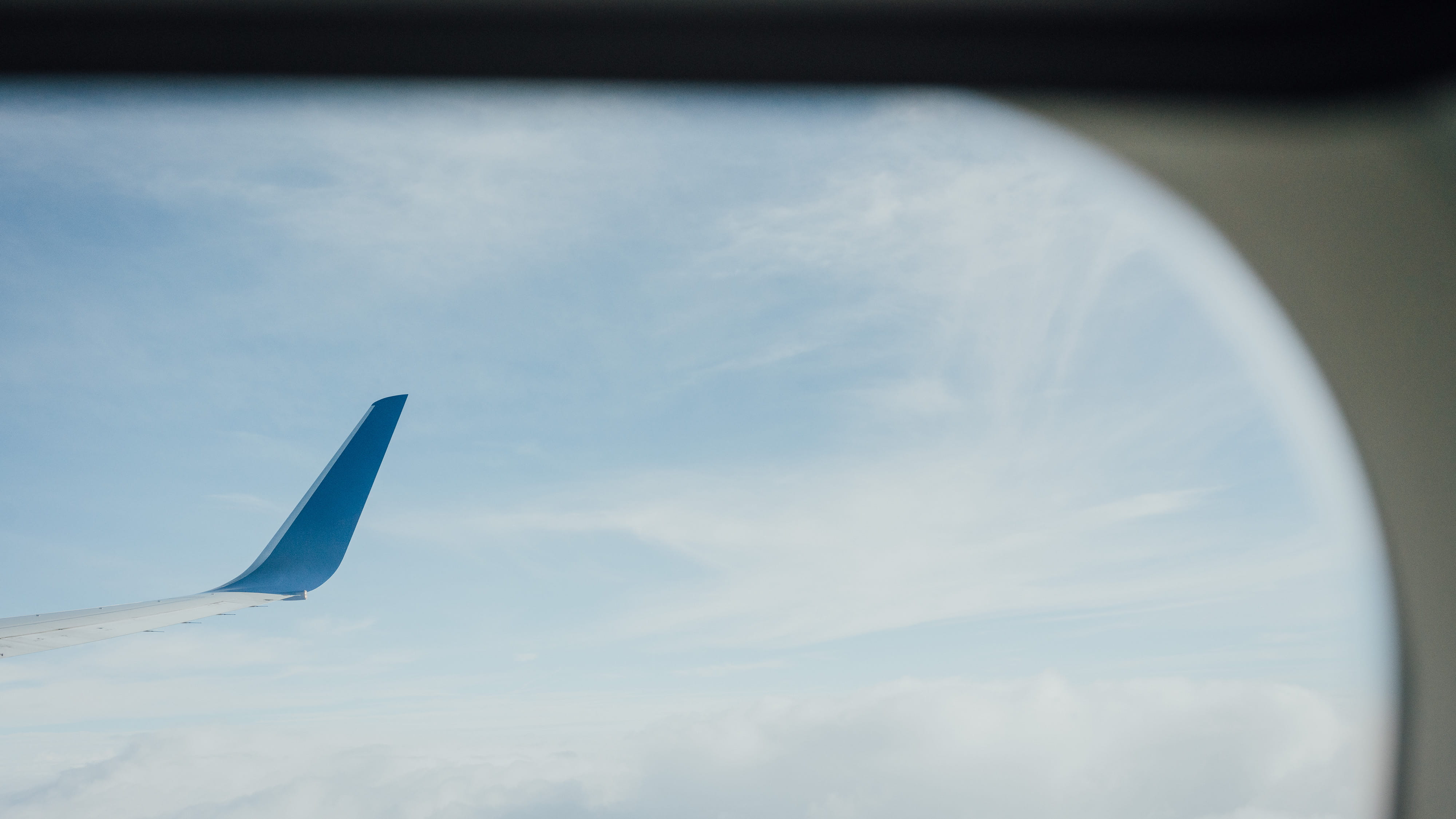 atmosphere, business, speed, business Travel, flying, 4K, cloud, transportation, airplane, window seat, looking Through Window, cloudscape, outdoors, blue, HD Wallpaper