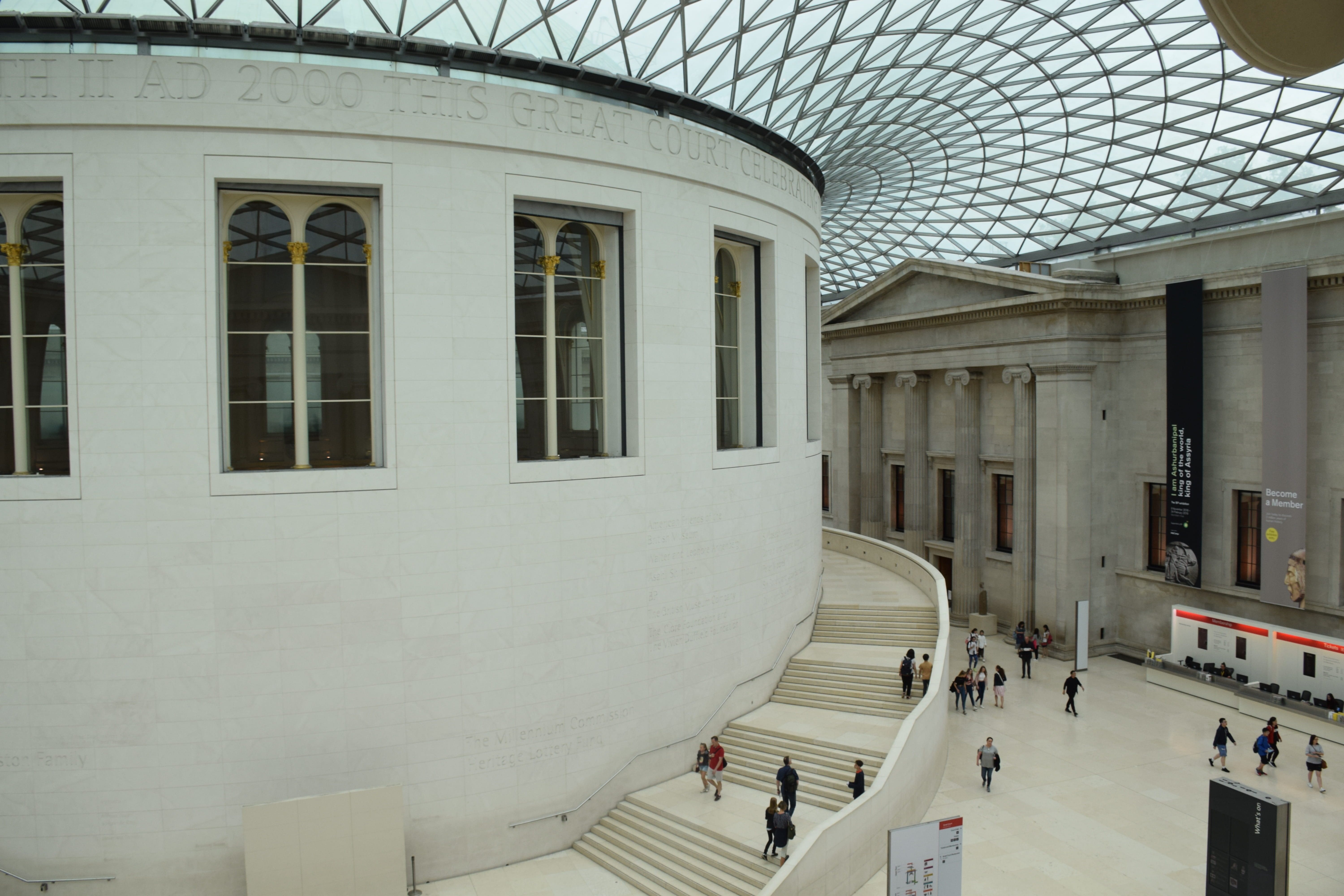 outdoors, built structure, museum, architectural column, architecture, reading room, arch, london, glass - material, building exterior, british, white color, HD Wallpaper
