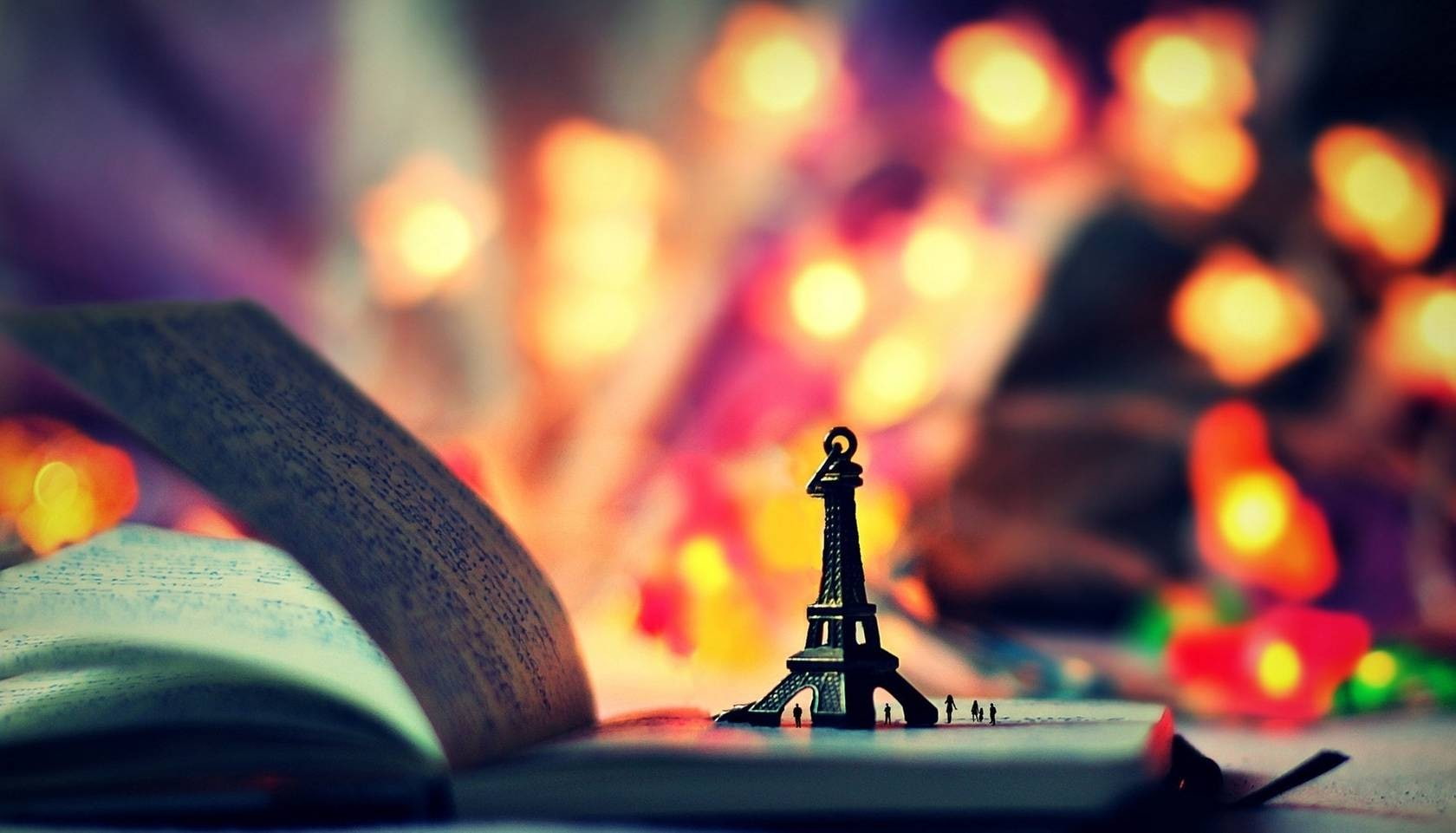 books, Eiffel Tower Replica, 720P, HD Wallpaper