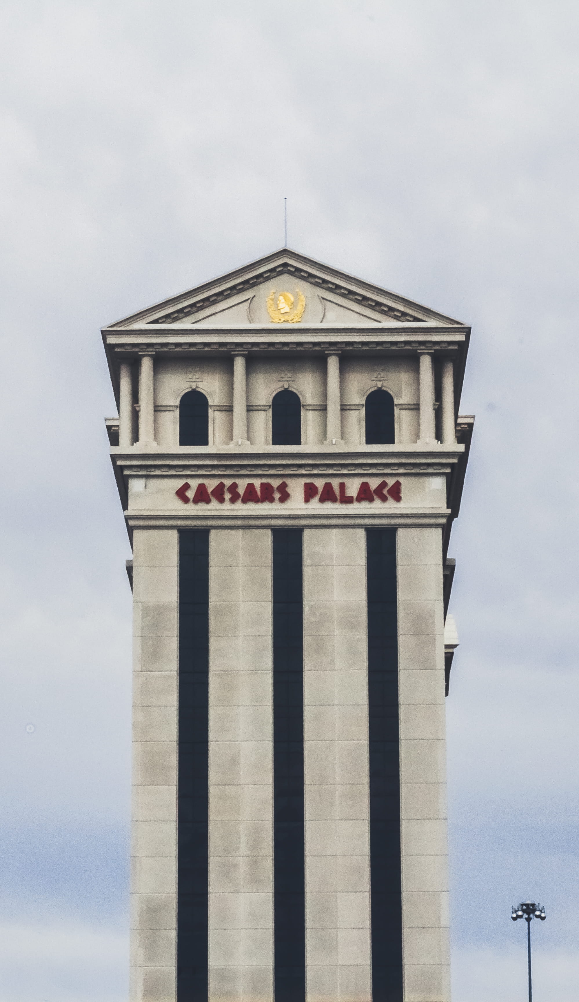 architectural column, outdoors, poker, nevada, casino, cloud - sky, the past, nature, paradise, architecture, tower, no people, communication, united states, Phone HD Wallpaper