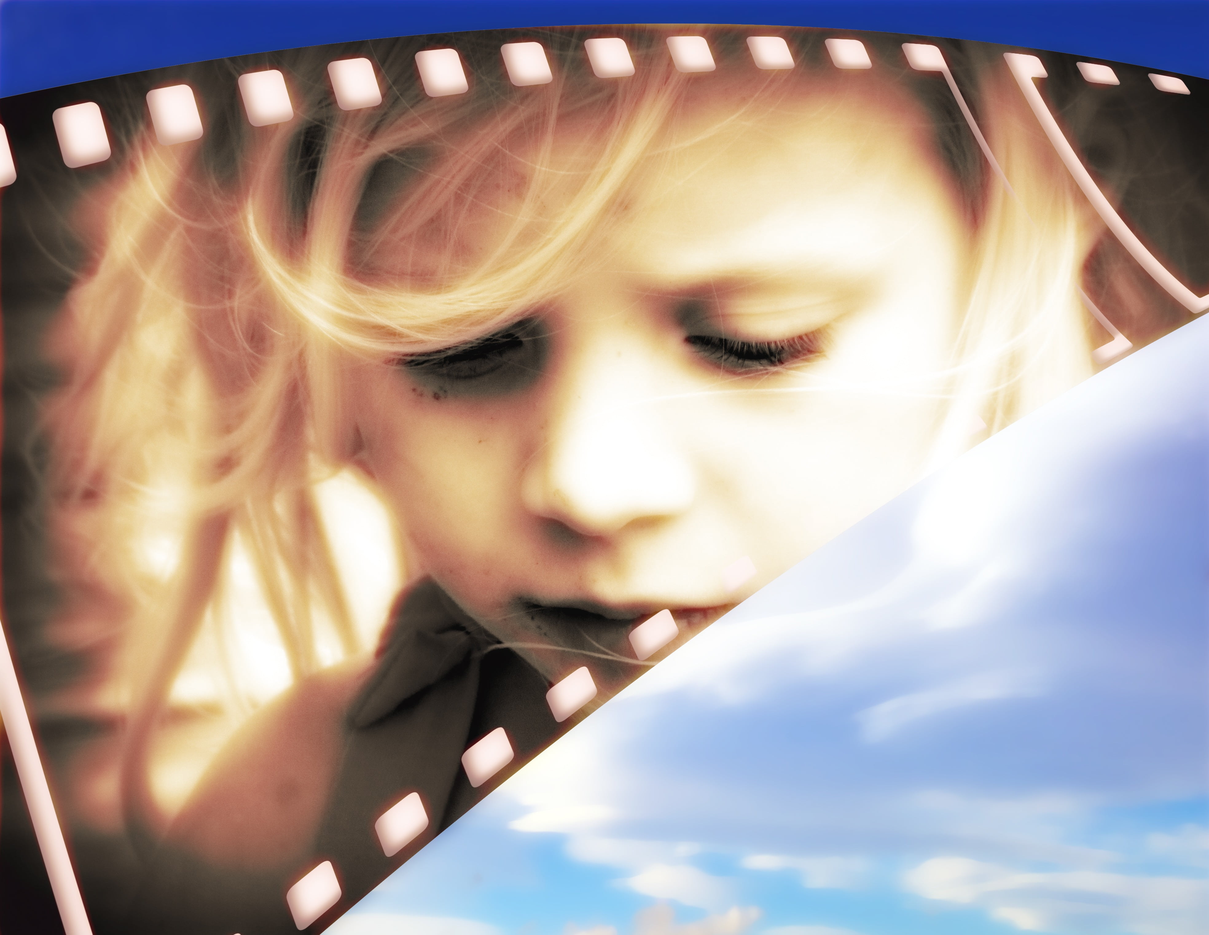 video, leisure activity, presentation, close-up, dreams, child, people, childhood, face, headshot, women, wireless technology, girl, technology, dream, HD Wallpaper