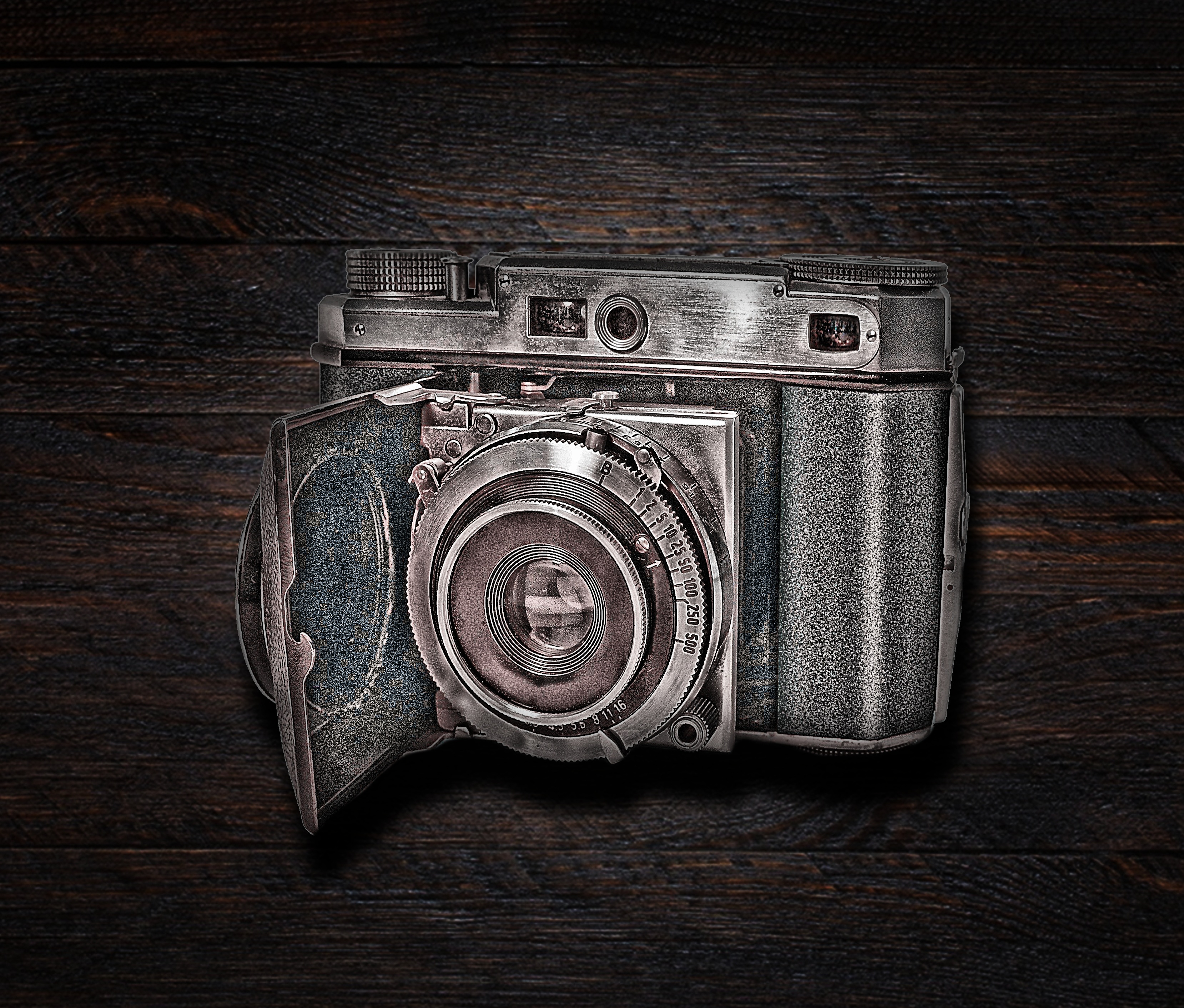 camera, old camera, camera - photographic equipment, close-up, shot, studio shot, wood background, lens - optical instrument, lens, surface, media, hardwood, HD Wallpaper
