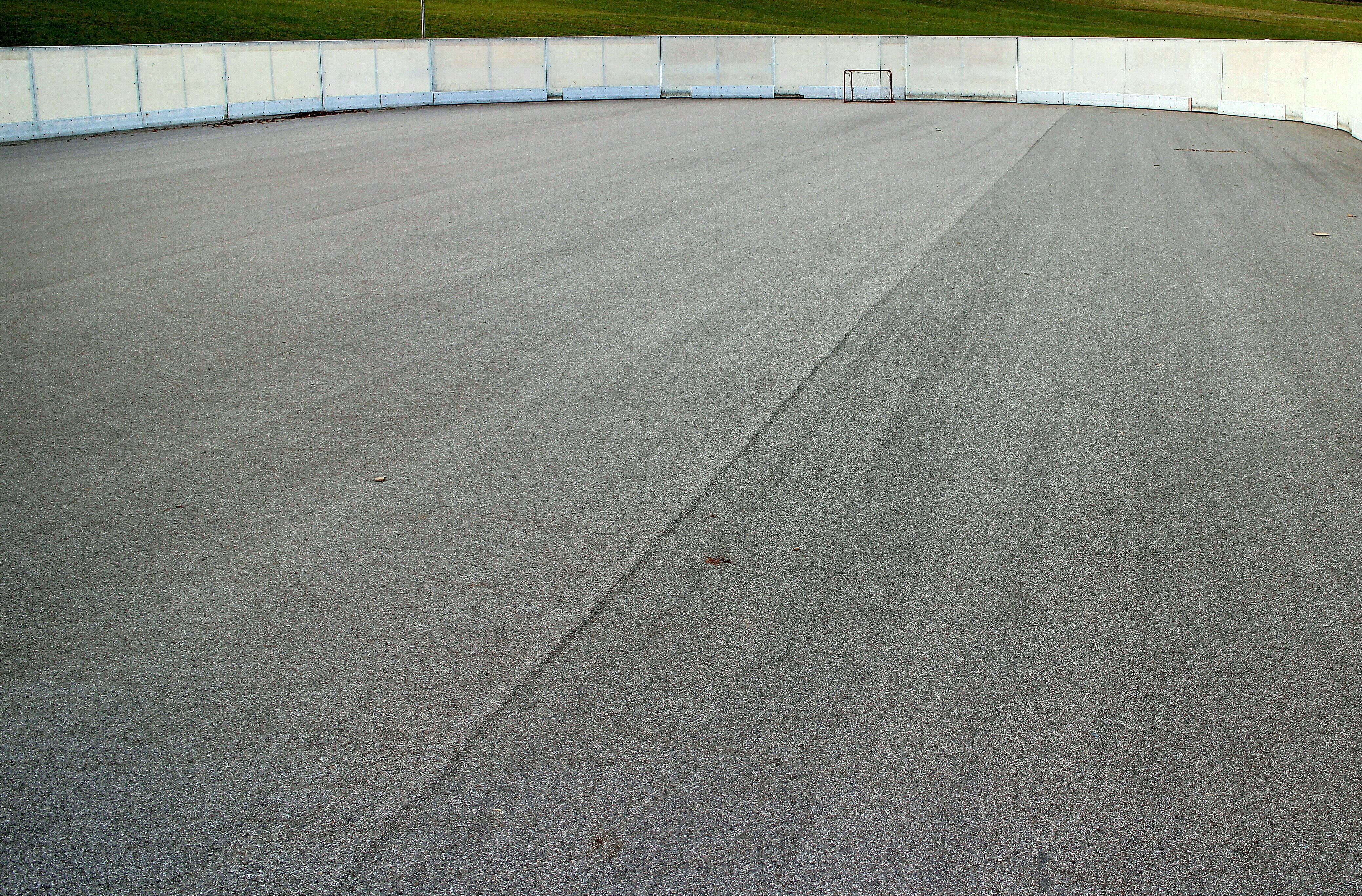 play, track and field, motor racing track, sport, playing surface, playground, 4K, city, road, no people, space, sports track, sports race, built structure, HD Wallpaper