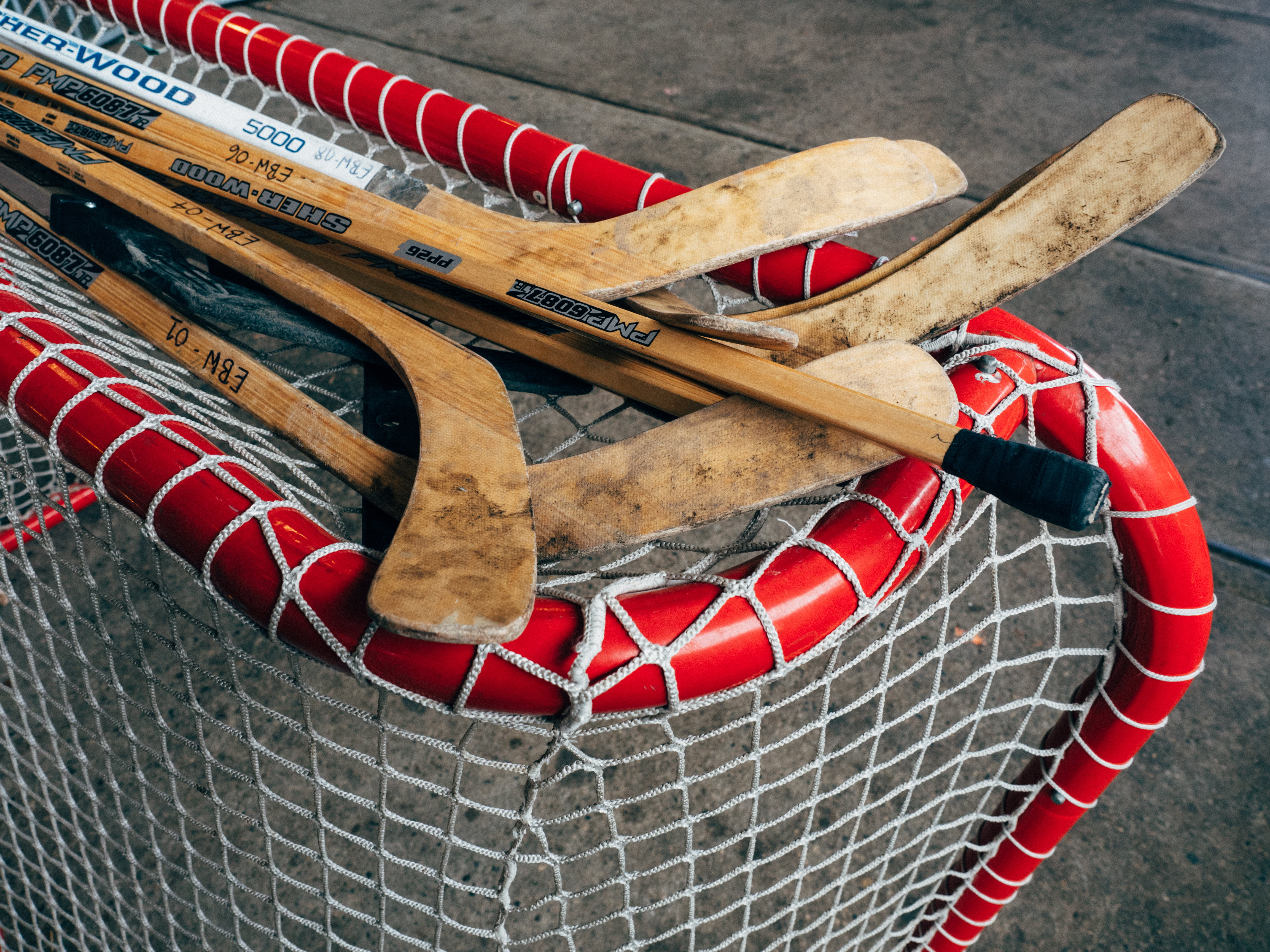 brown, indoors, close-up, work tool, man made object, choice, competitive Sport, wood - Material, hockey sticks, equipment, still life, day, musical instrument, HD Wallpaper