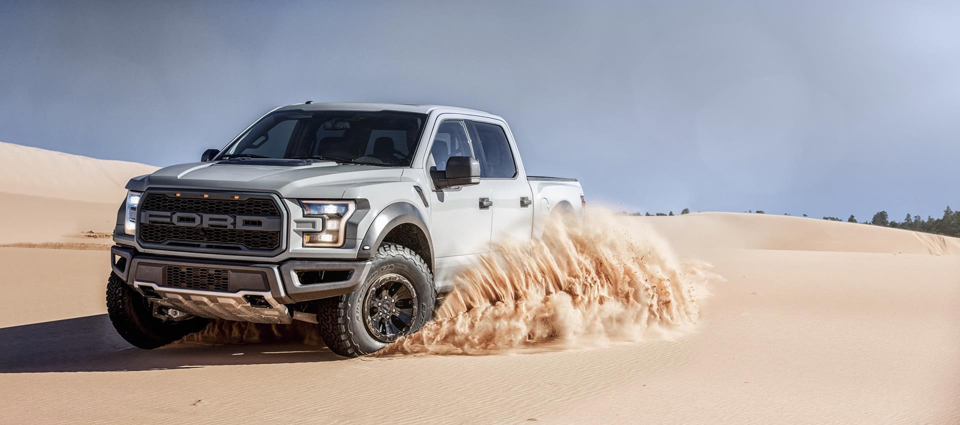 ford, wheel, raptor, sports utility vehicle, sky, land vehicle, transportation, travel, land, 1080P, motion, nature, dust, desert, off-road vehicle, mode of transportation, HD Wallpaper