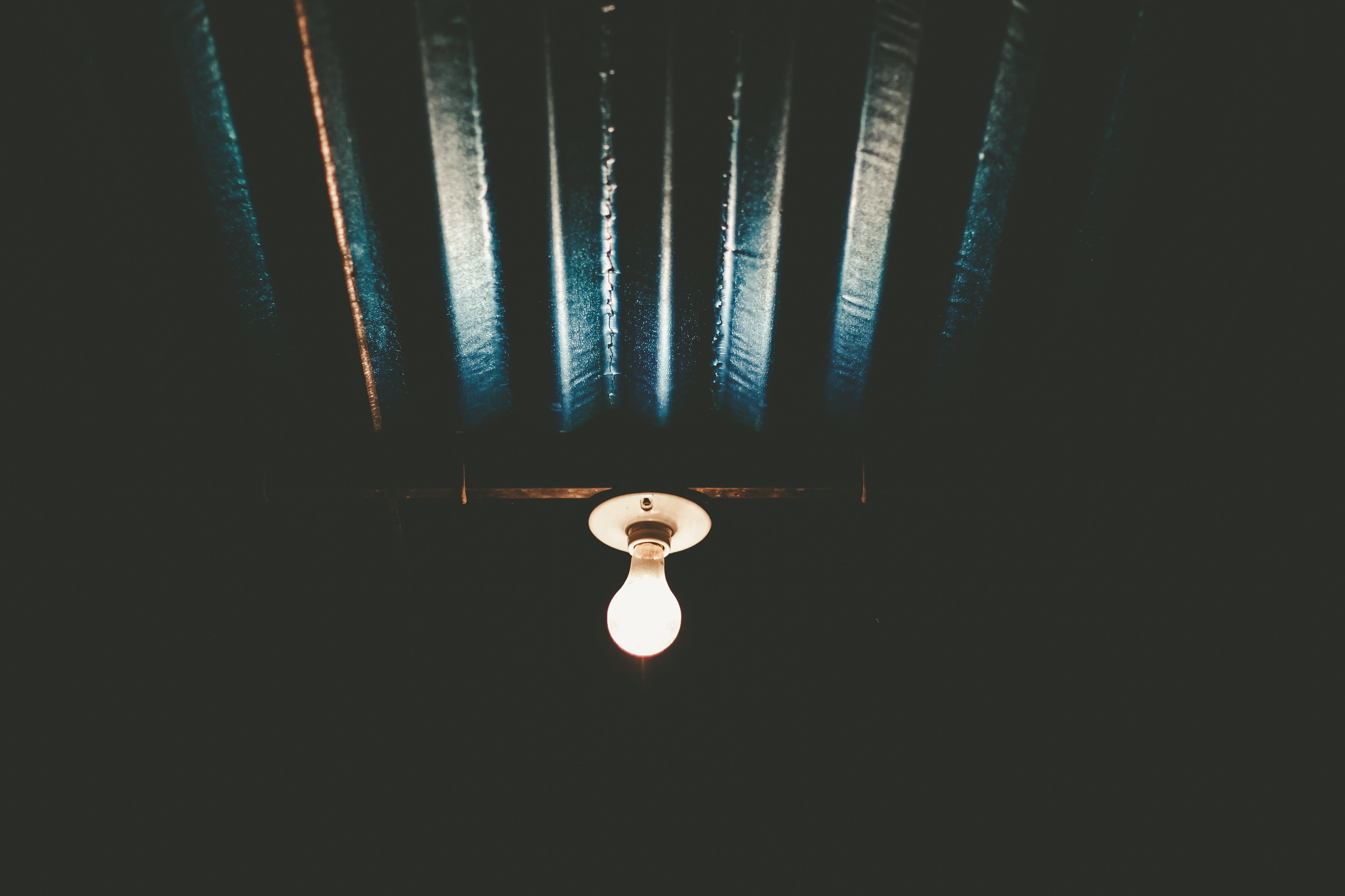 pattern, electric light, copy space, lightbulb, turned, glowing, light fixture, electric Lamp, metal, close-up, black background, still life, cellar, window, HD Wallpaper