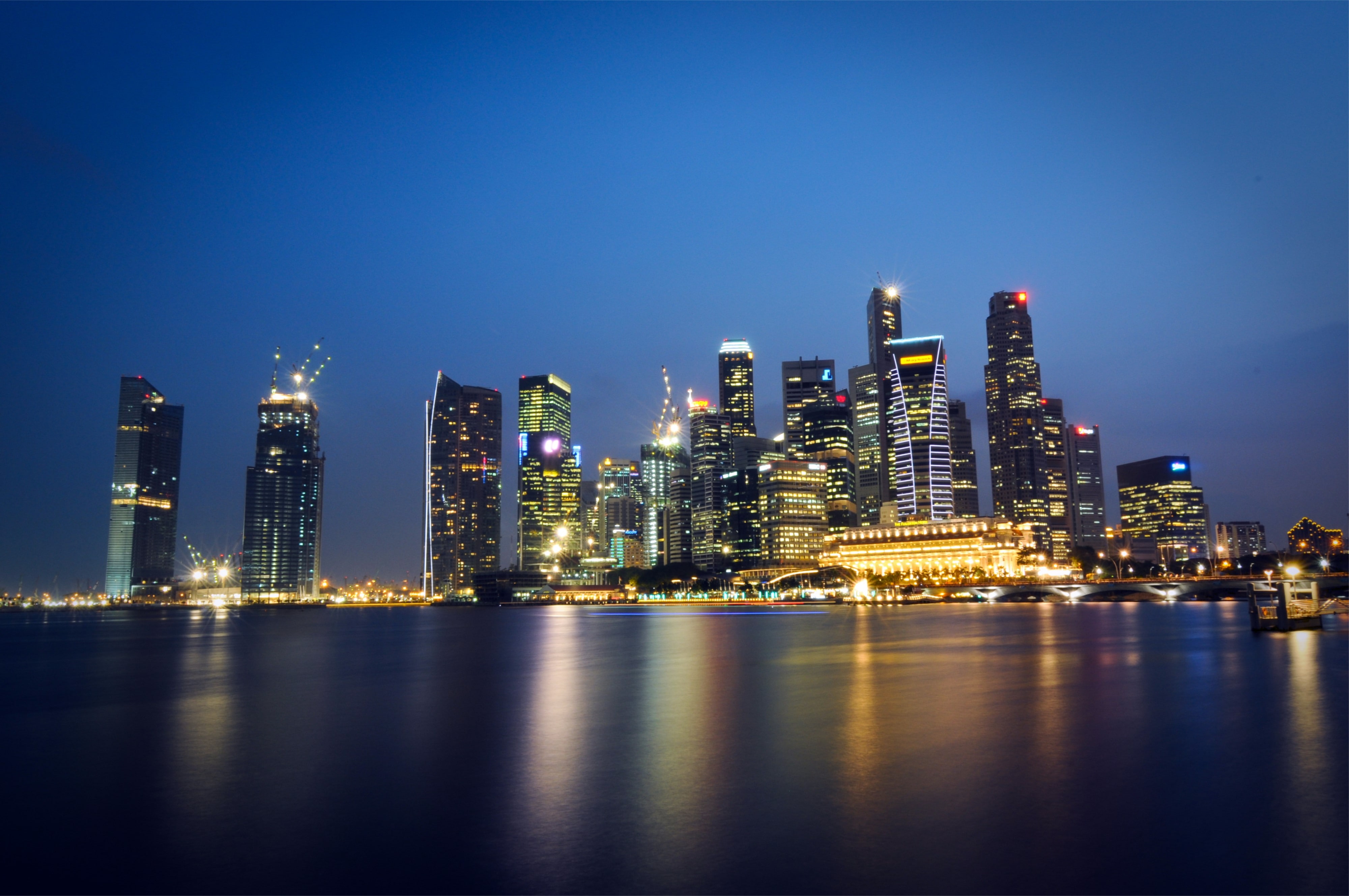 architecture, outdoors, financial district, Skyscrapers, Shedding, city, cityscape, office building exterior, skyscraper, building exterior, 4K, Reflection, HD Wallpaper