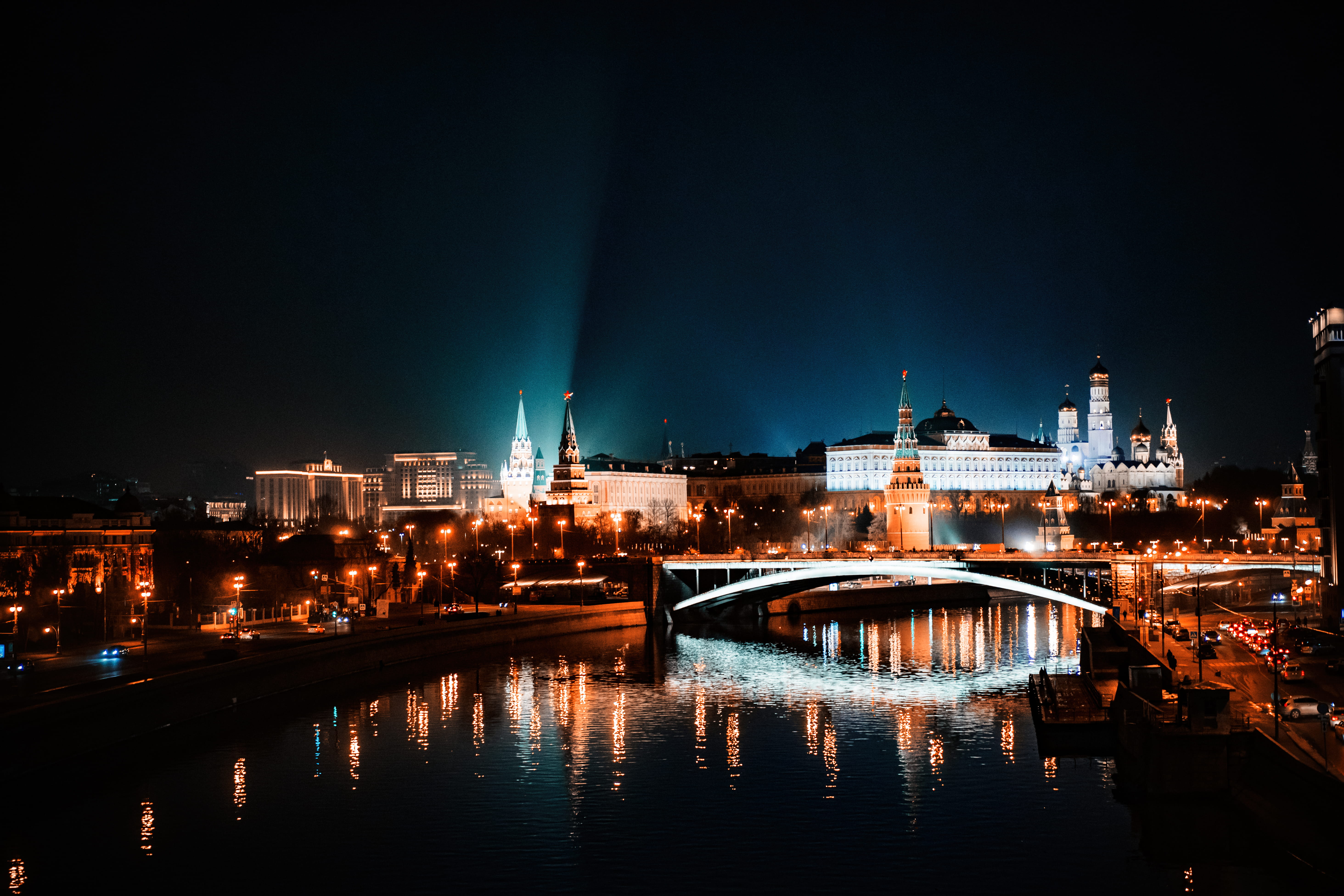 bridge - Man Made Structure, pollution, long Exposure, church, building, cityscape, 5K, history, waterfront, bridge, sky, building Exterior, vegas, illuminated, HD Wallpaper