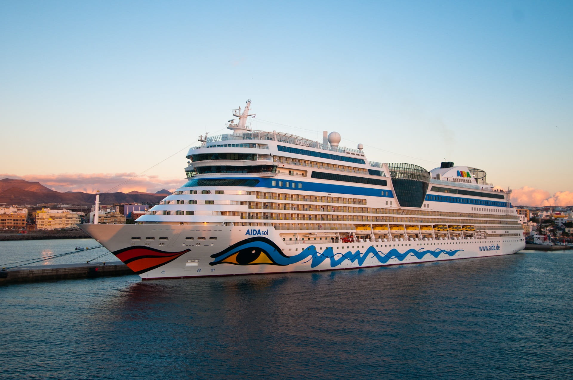 passenger ship, outdoors, anchorage, Aida, river, ship travel, 1080P, canary islands, city, luxury, cruise ship, travel destinations, built structure, HD Wallpaper