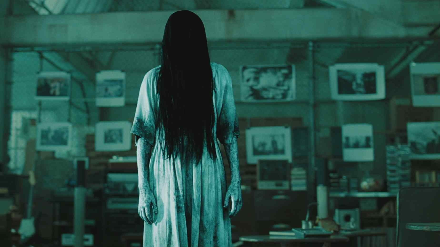 built structure, architecture, the ring 3d hd  pic, unrecognizable person, adult, rear view, hopelessness, focus on foreground, black hair, indoors, 720P, HD Wallpaper