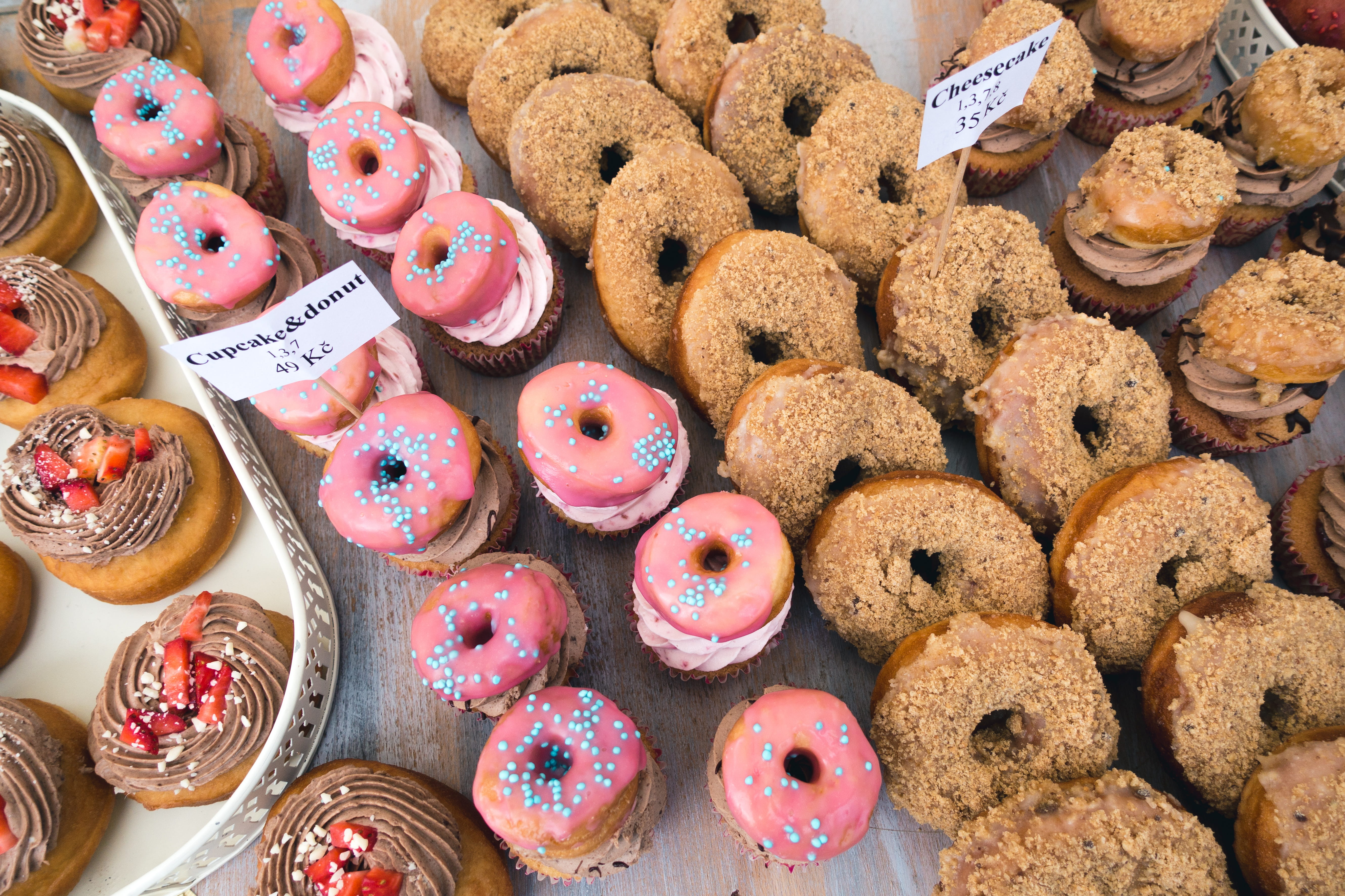 donut, variation, indoors, gourmet, food, in a row, pastry, unhealthy Eating, indulgence, still life, Cupcakes, freshness, food and drink, temptation, dessert, HD Wallpaper