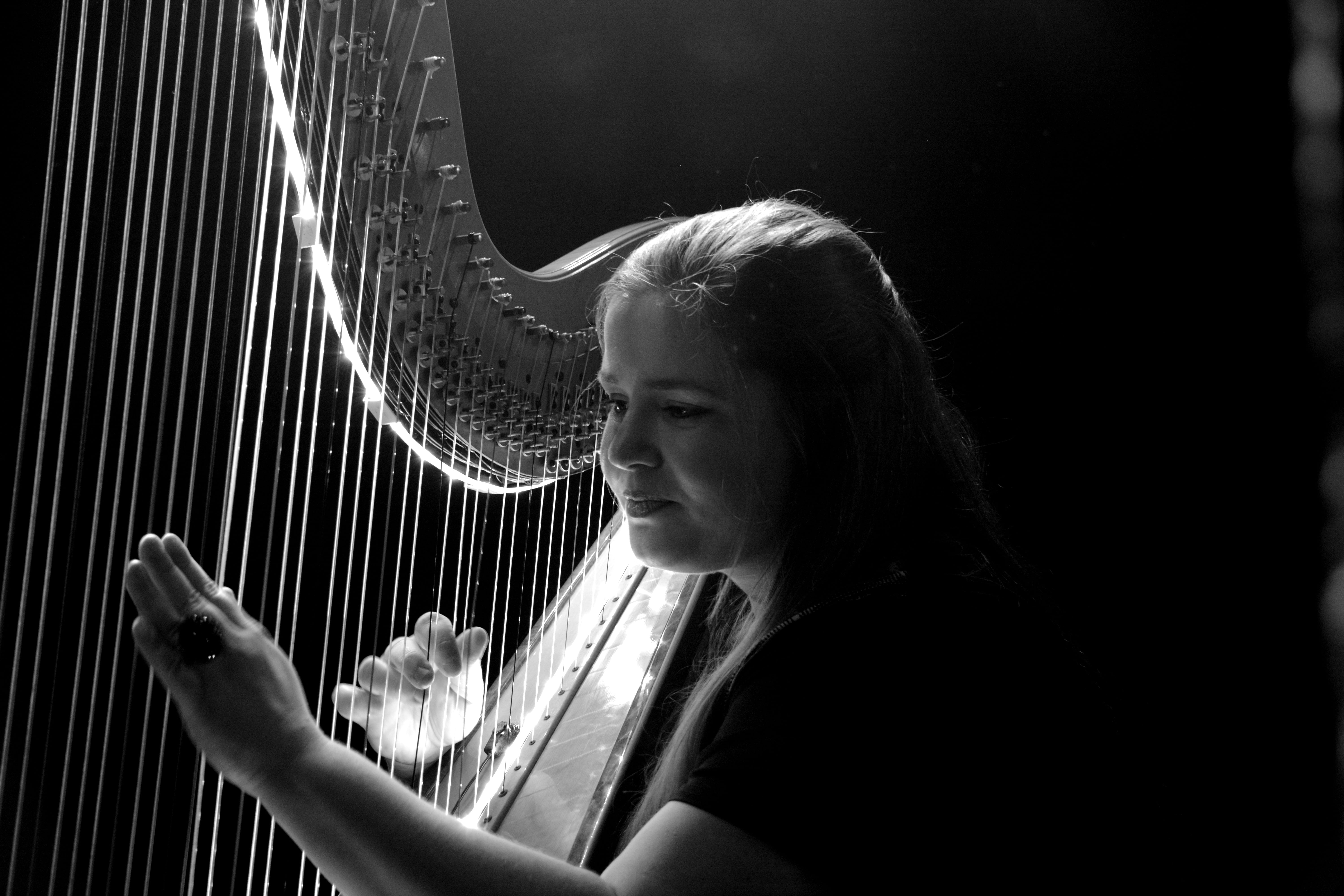 females, contemplation, looking, classical Music, portrait, harp, hamburg, music, musical Instrument String, string Instrument, leisure activity, woman, HD Wallpaper