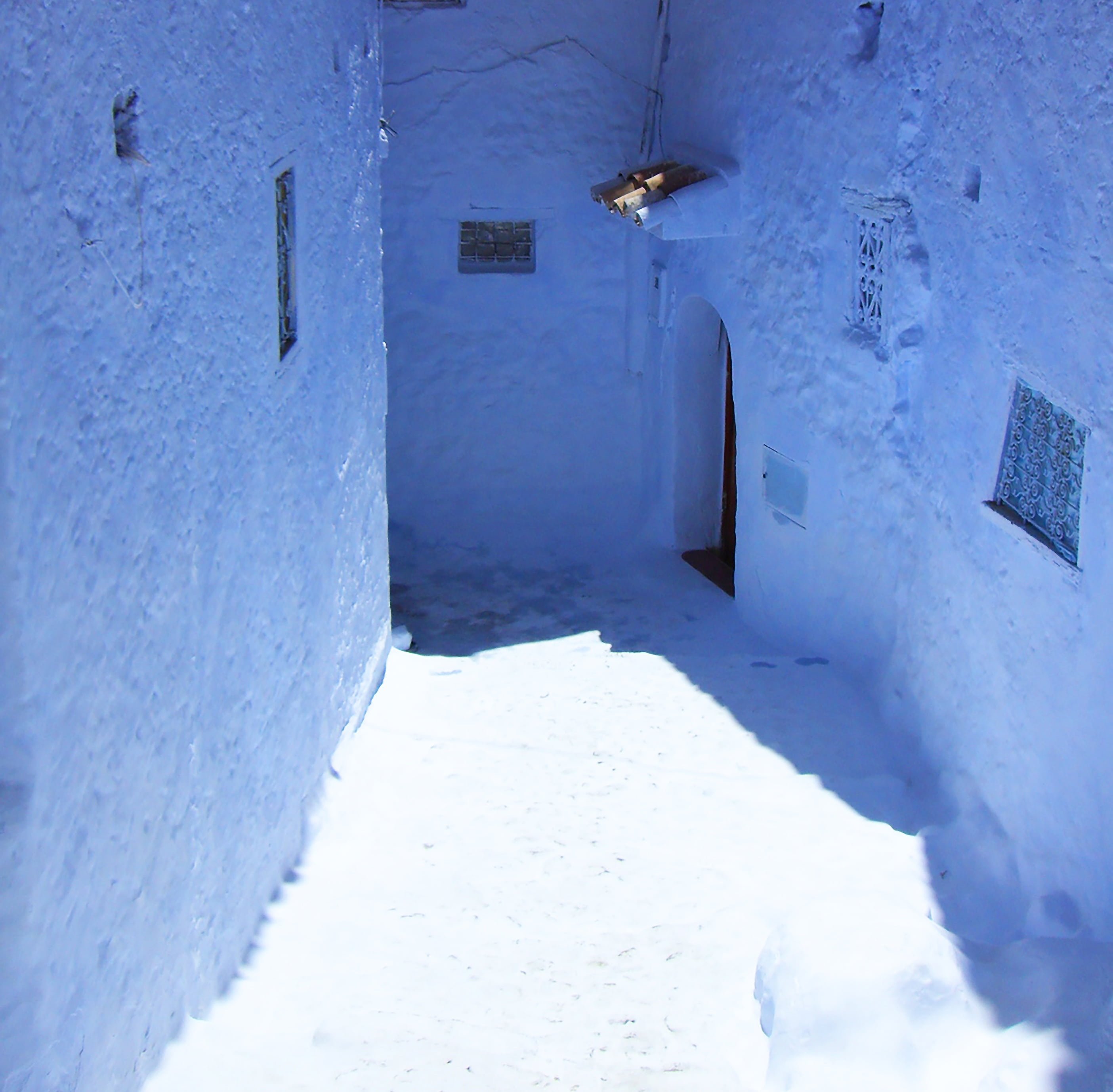 house, frozen, blue walls, blue facade, alley, no people, day, door, chefchaouen, house entrance, building, blue, cold temperature, architecture, nature, HD Wallpaper