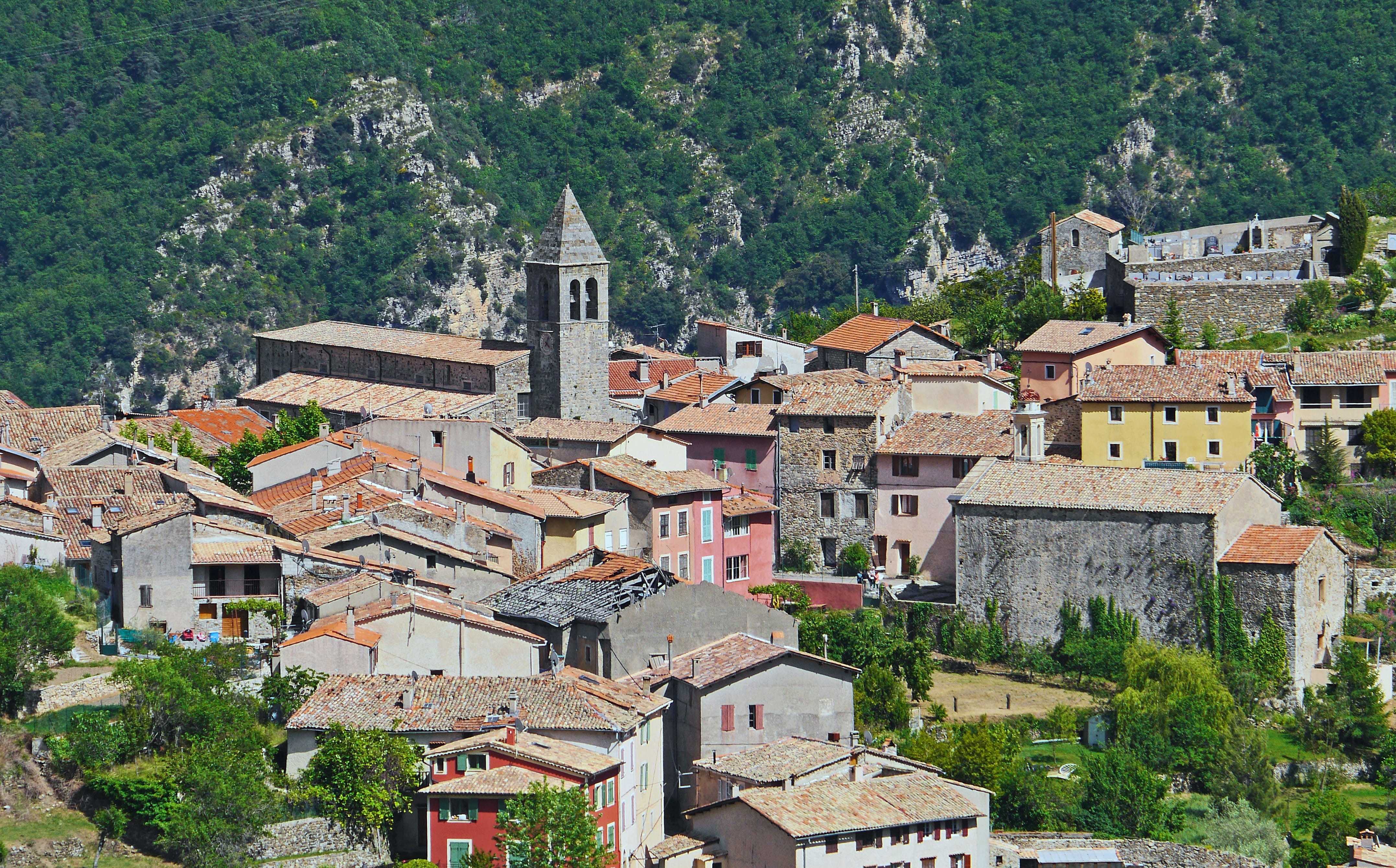 high angle view, nature, building exterior, cemetery, plant, day, building, altitude, houses, south of france, community, roof, utelle, townscape, town, HD Wallpaper