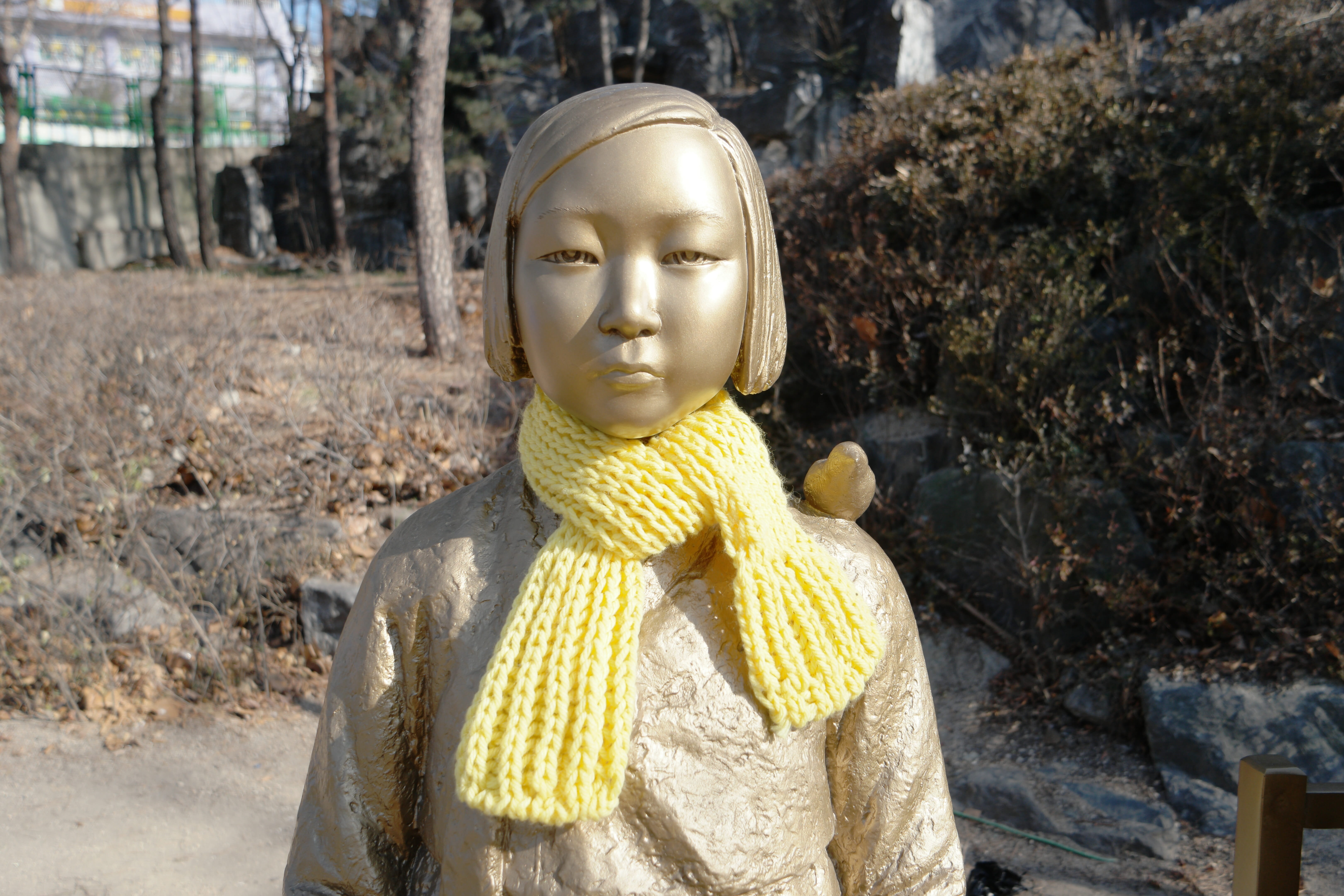 Comfort, girl award, religion, female likeness, art and craft, peoples republic of china, day, sculpture, craft, tree, focus on foreground, scarf, yellow, HD Wallpaper