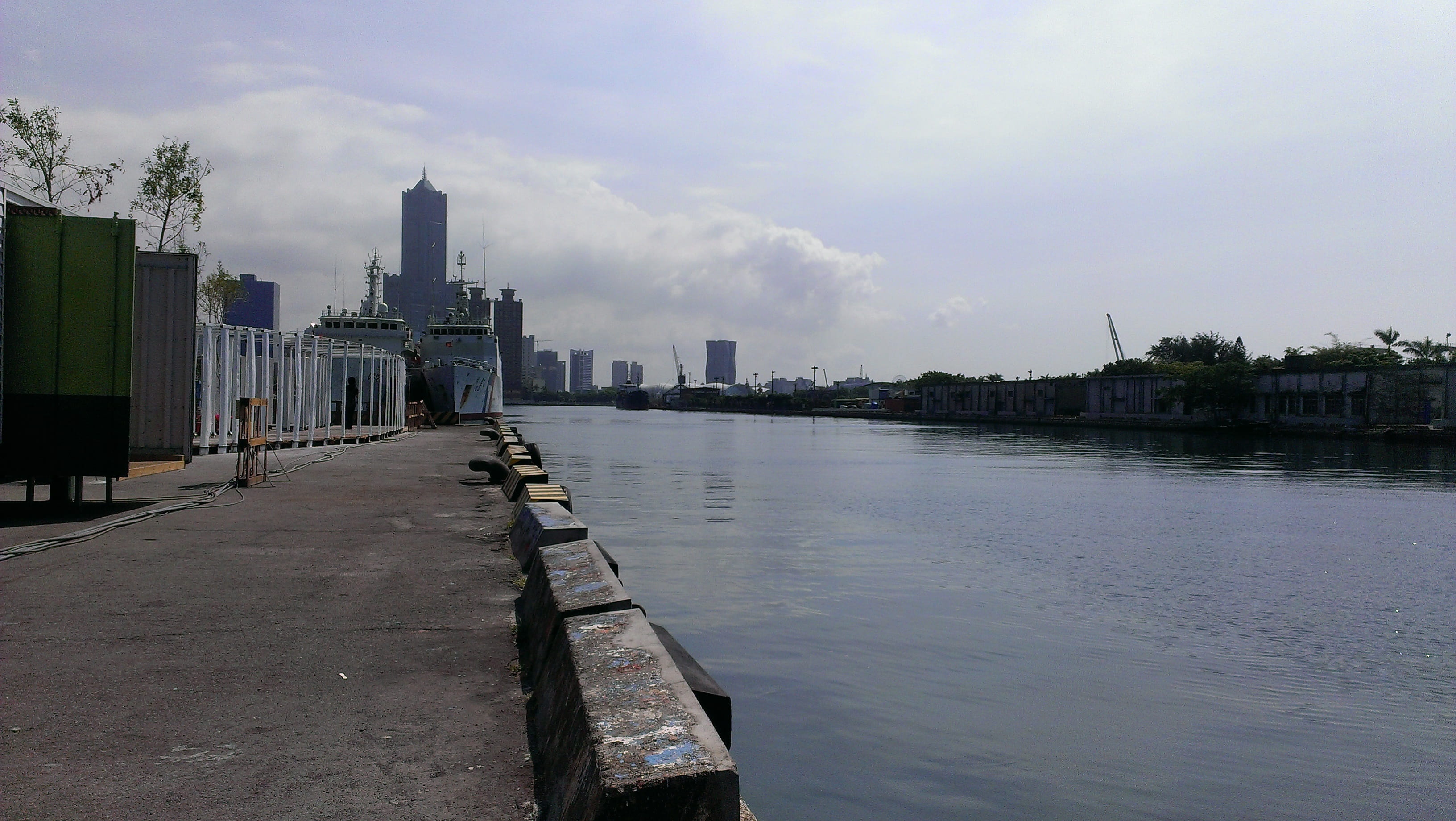 city, building, sky, office building exterior, Taiwan, cloud - sky, day, landscape, Kaohsiung, waterfront, city life, Port, building exterior, architecture, HD Wallpaper