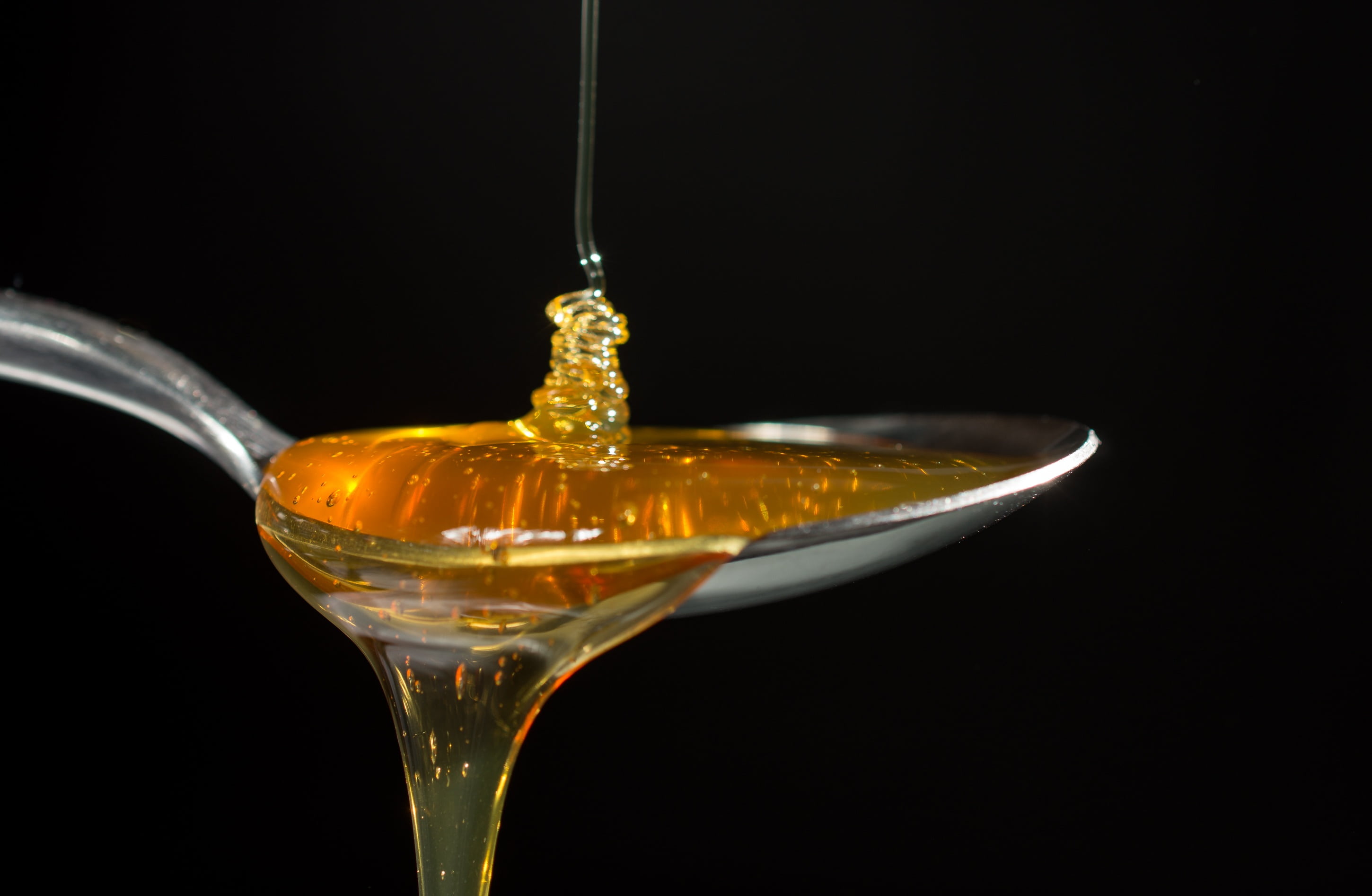 motion, healthy eating, nightlife, nectar, studio shot, glass, liquid, steel, refreshment, falling, wellbeing, 2K, black background, household equipment, HD Wallpaper