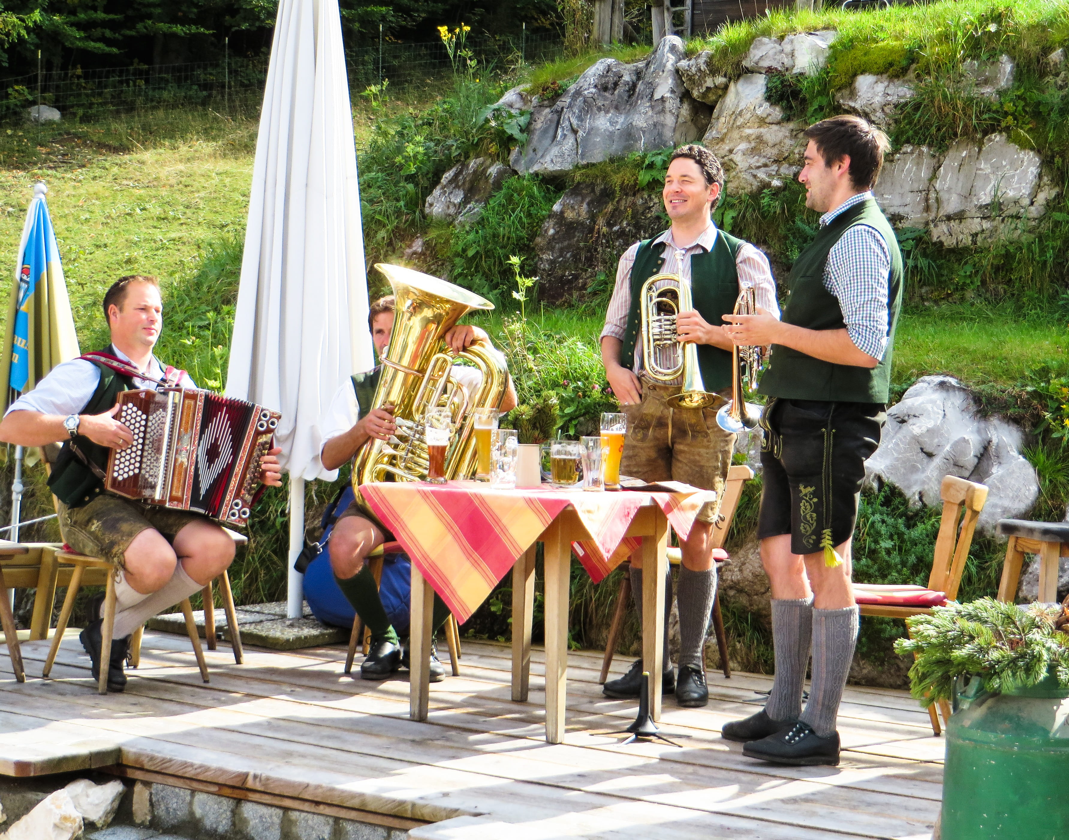 day, group of people, arts culture and entertainment, togetherness, outdoors, beer, young adult, young women, real people, men, musical instrument, costume, HD Wallpaper