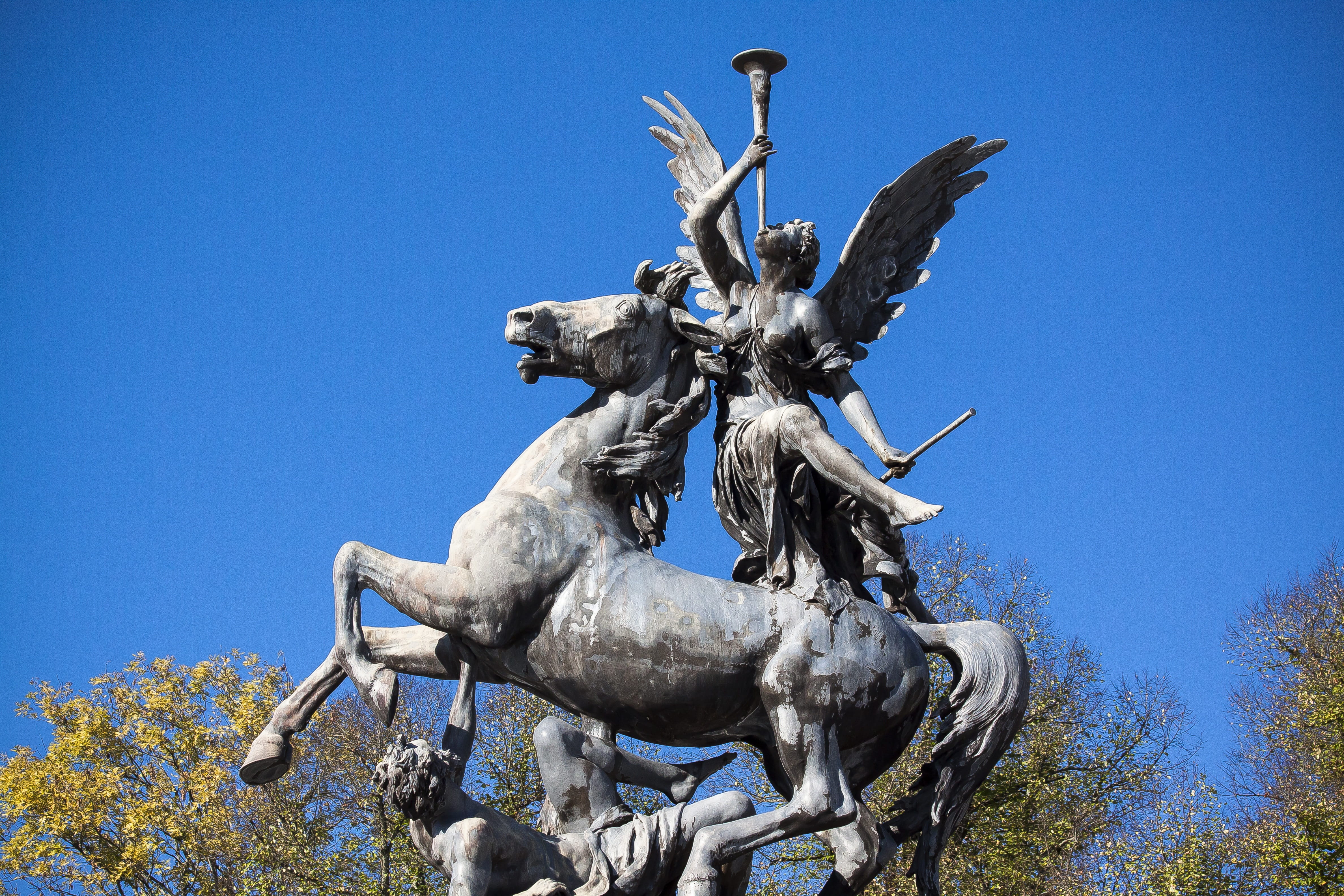 human representation, sky, low angle view, pegasus, male likeness, nature, architecture, outdoors, spain, the past, art, day, bronze, trombone, blue, fama, HD Wallpaper