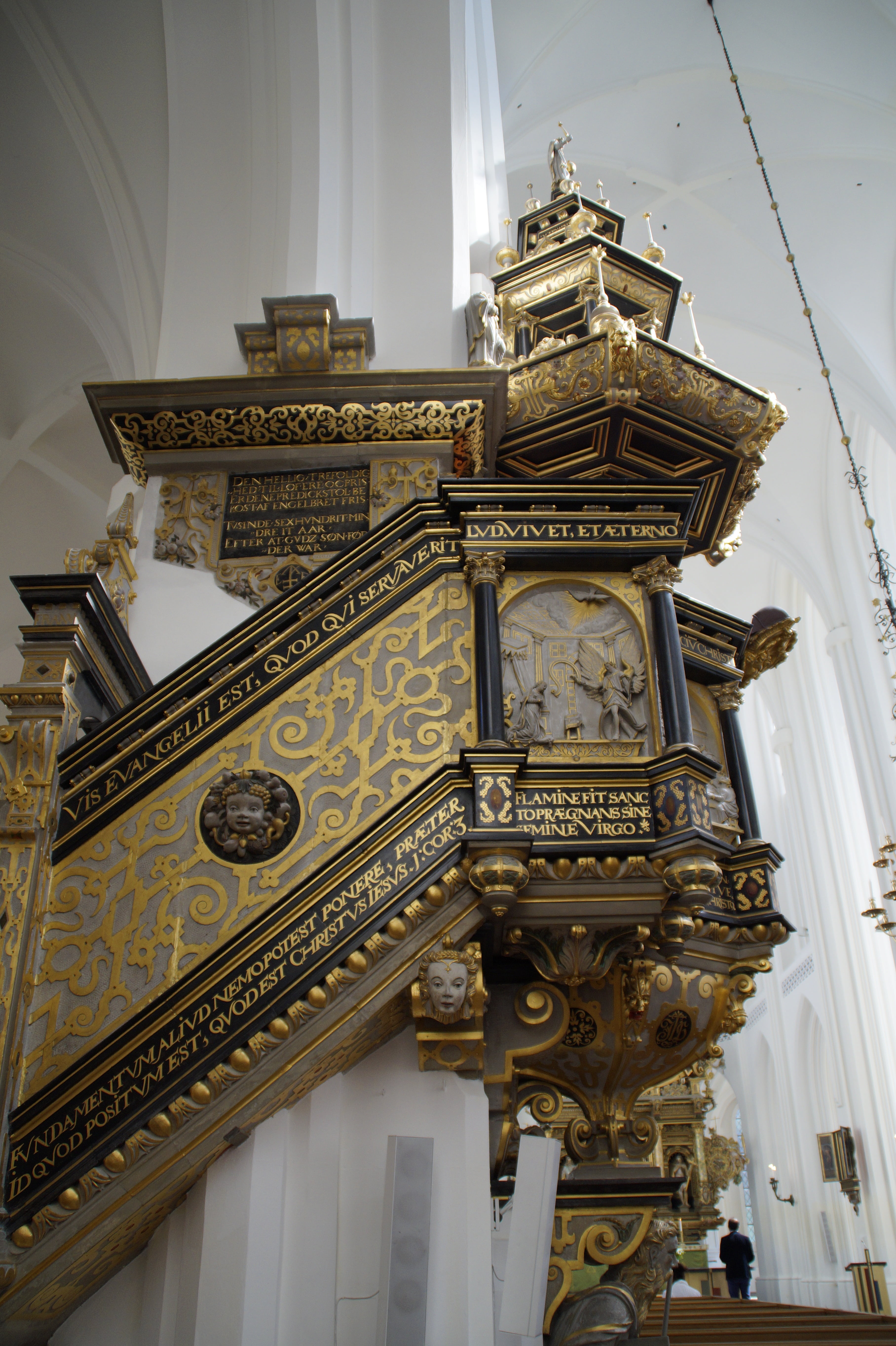 art and craft, religion, perspective, history, building exterior, ceiling, malmö, built structure, christian, baroque, no people, christianity, architectural column, Phone HD Wallpaper