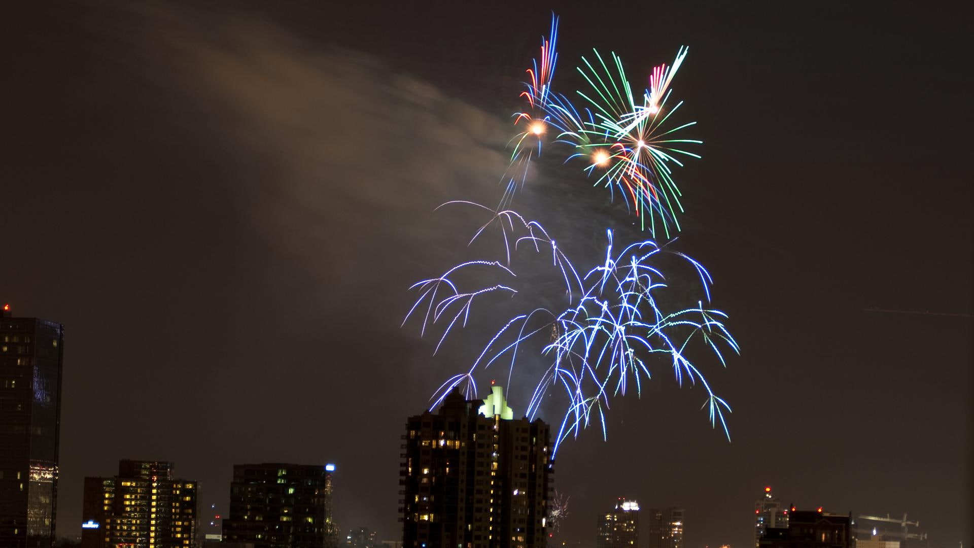 somthing, 1080P, atlanta, lenox mall, 3d and ab, georgia, abstraction, buckhead, fireworks, the forth of july, frog, bird, HD Wallpaper